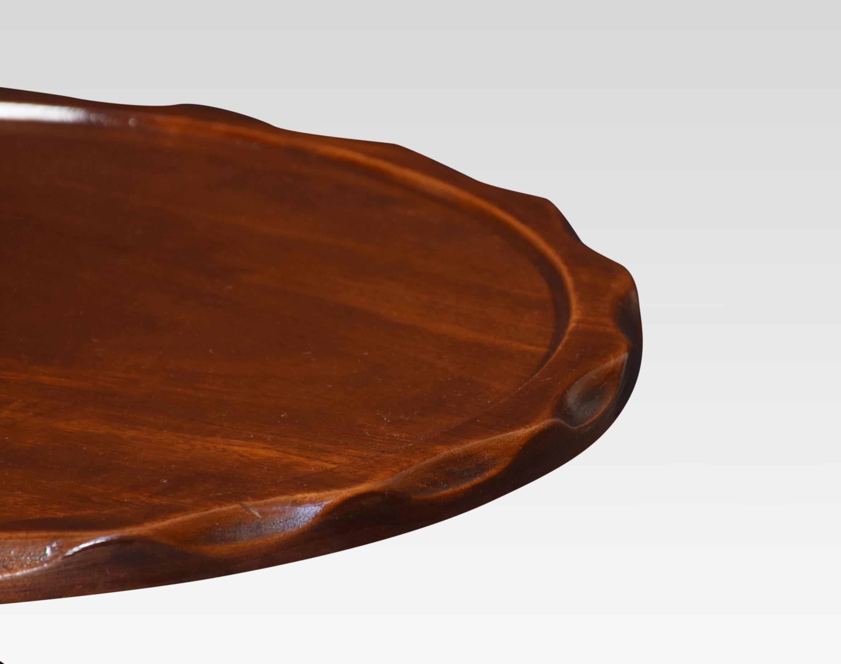 Mahogany Lazy Susan, the circular top with carved molded edge raised up on circular stepped base.
Dimensions
Height 7 inches
Width 17.5 inches
Depth 17.5 inches.
