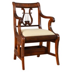 Silla de biblioteca de caoba