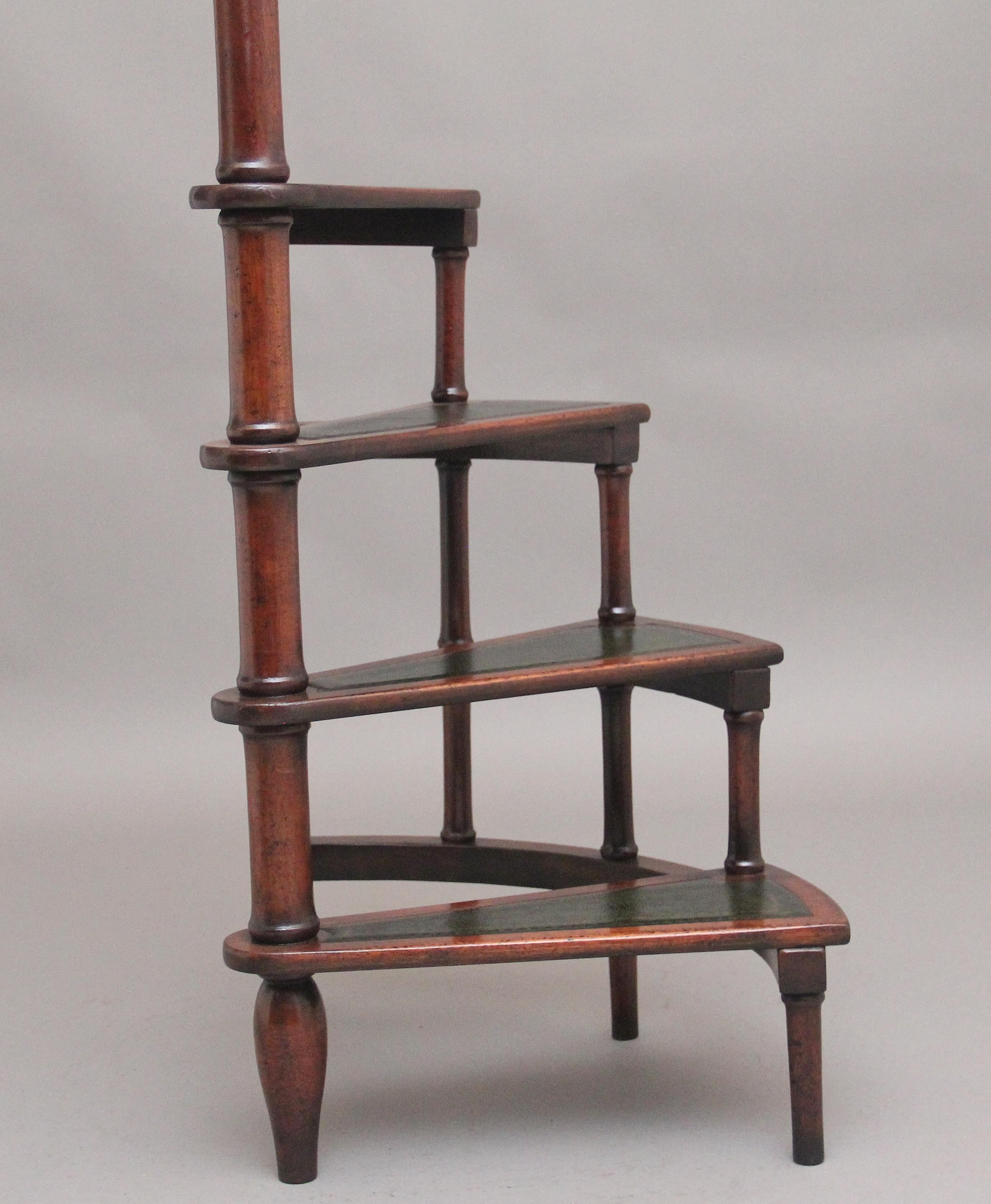 Mahogany library steps For Sale 4