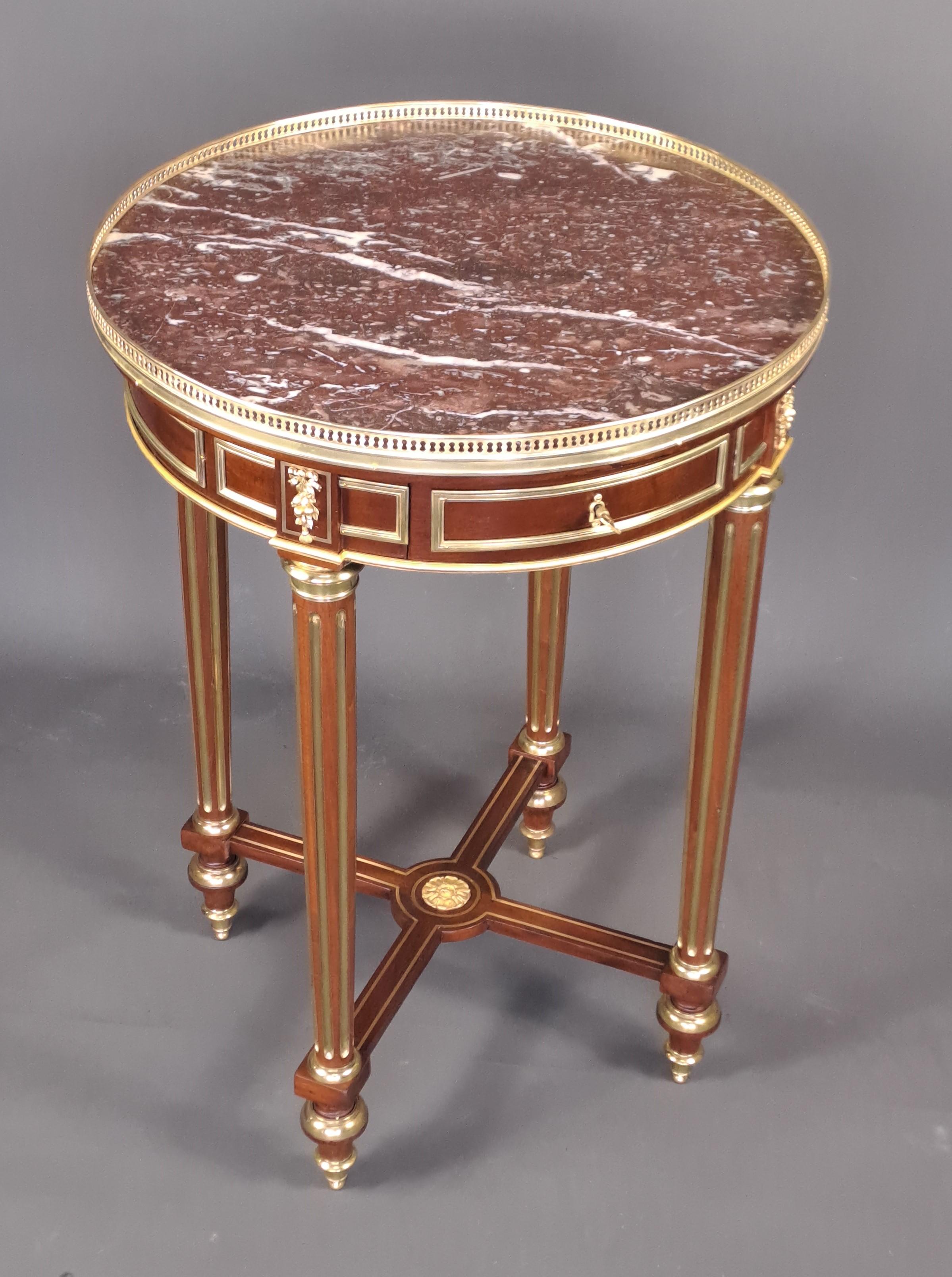 Mahogany Louis XVI Style Gueridon For Sale 3