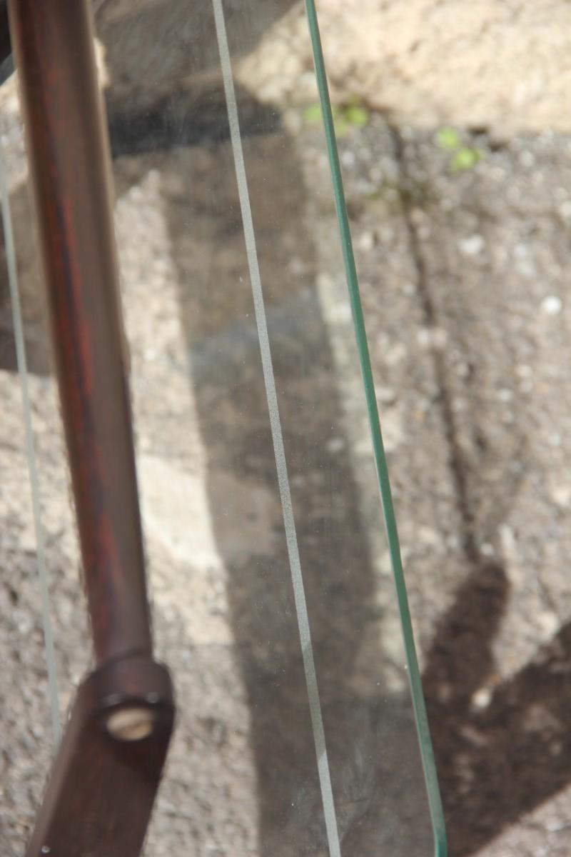 Porte-revues en acajou de forme géométrique, design italien du milieu du siècle dernier, pièces en verre en vente 1