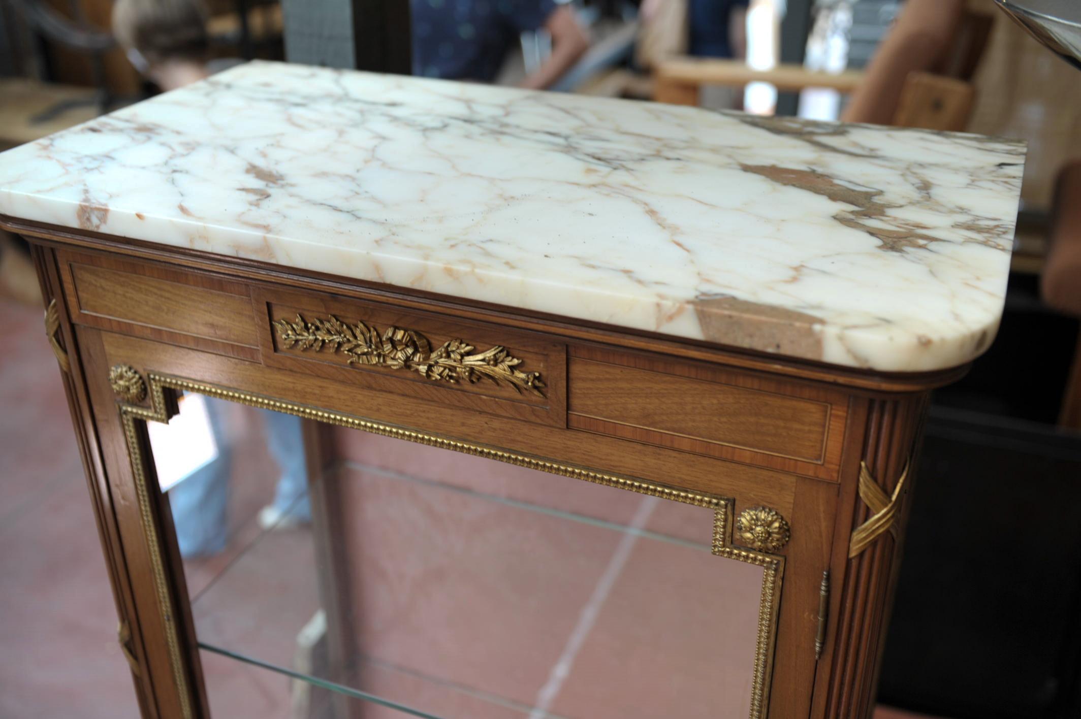 Mahogany Marqueterie and Bronze Louis XVI Style Bookcase, circa 1900 For Sale 2