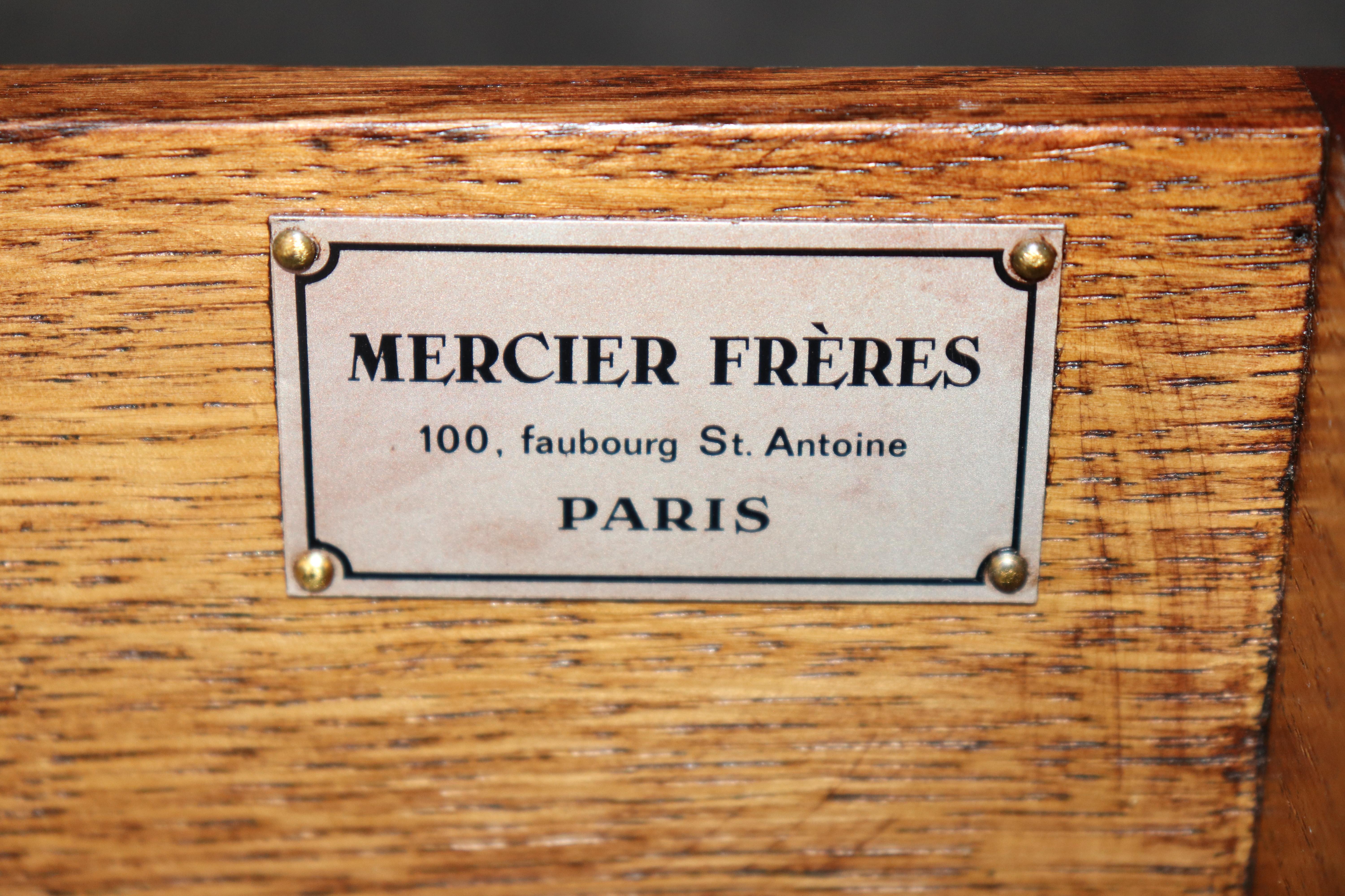 Francese Credenza Mercier Freres of Paris in mogano, pregiata credenza francese del Direttorio Luigi XVI in vendita