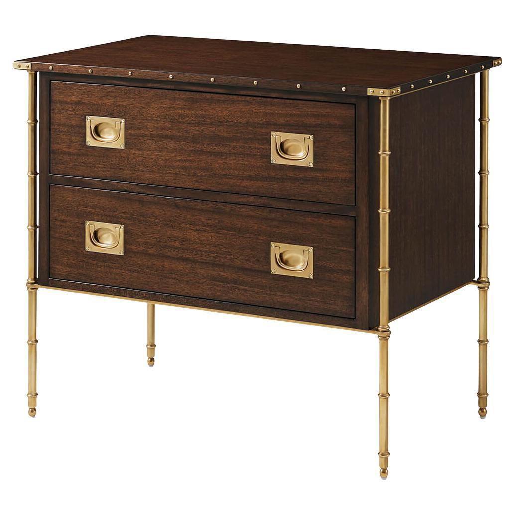 Mahagoni Mid Century Modern Nachttisch im Angebot