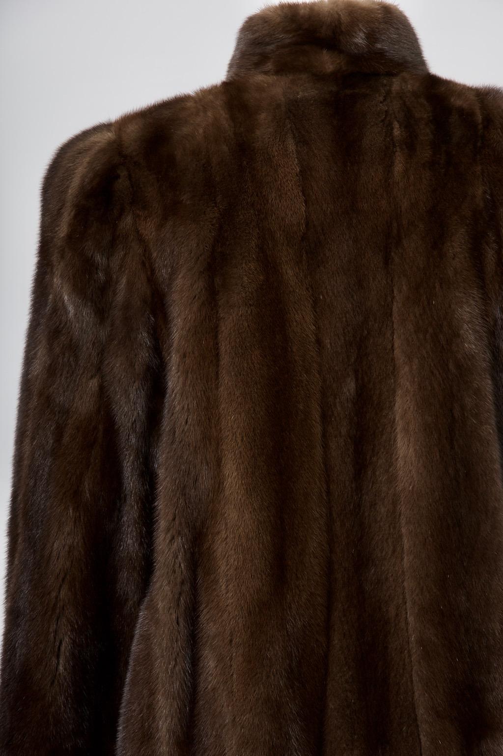 Mahogany Mink Jacket en venta 1