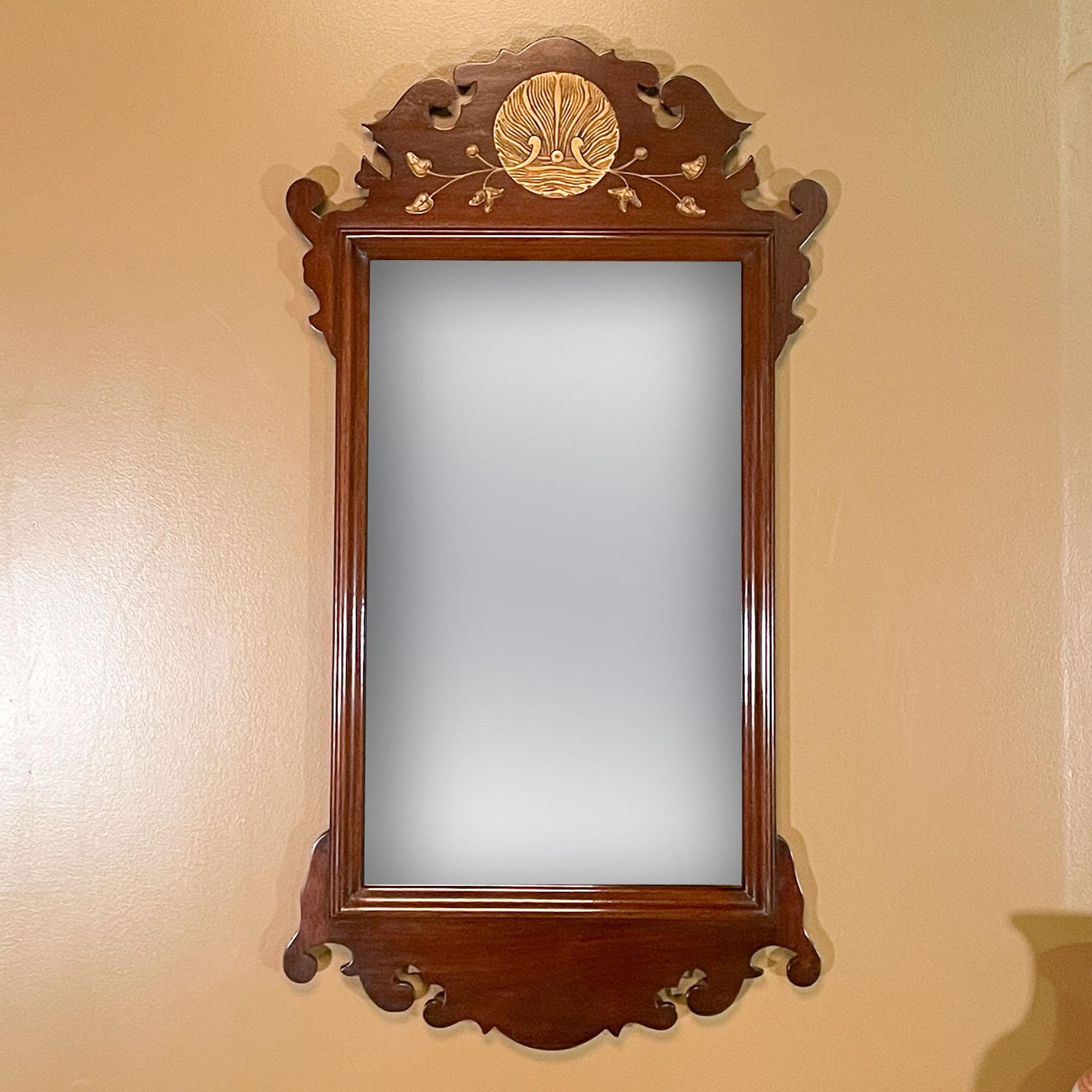 Mahogany Mirror with Carved Top In Good Condition For Sale In Annville, PA