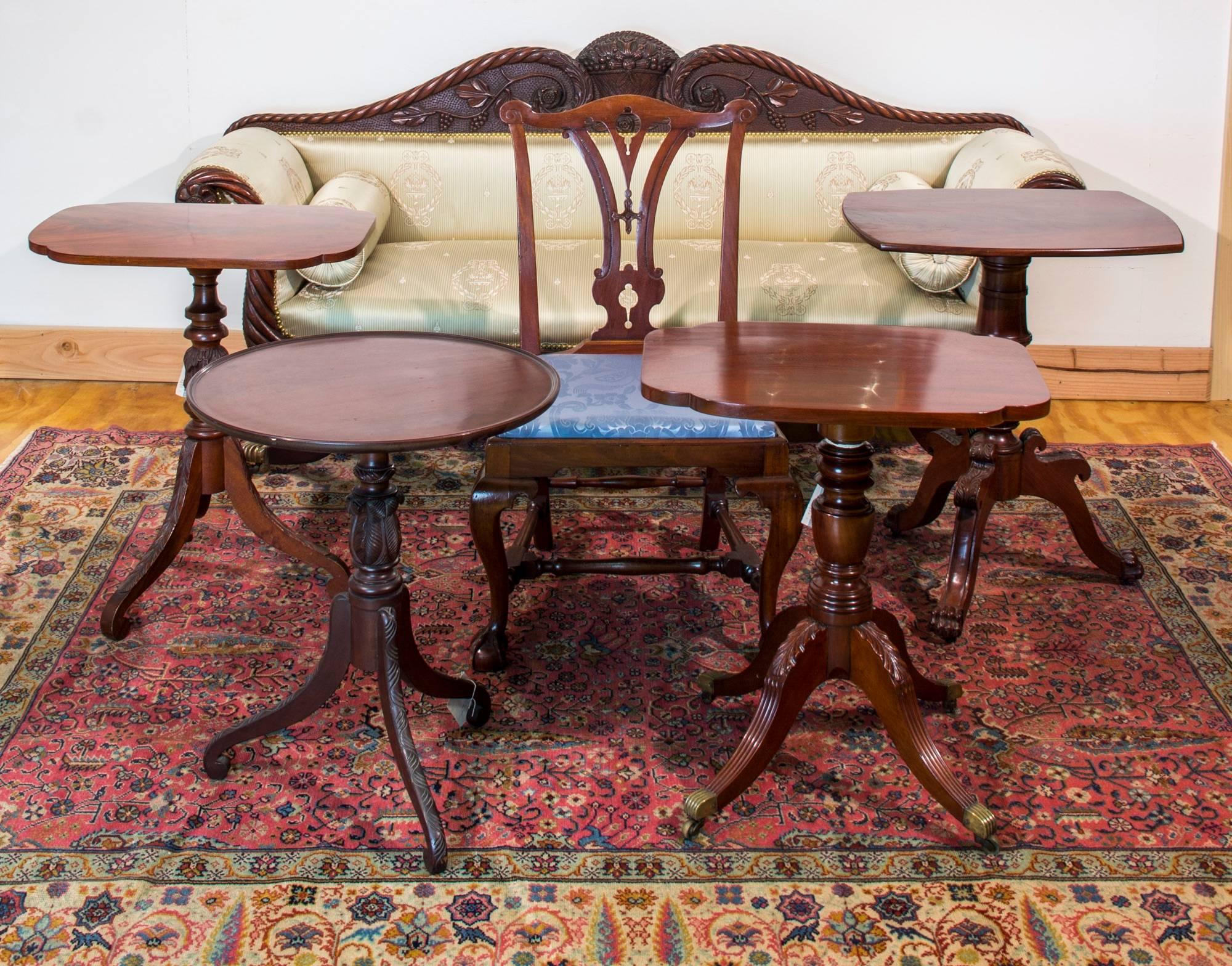 Mahogany Neoclassical Tilt-Top Table, Probably Boston, circa 1830 For Sale 3