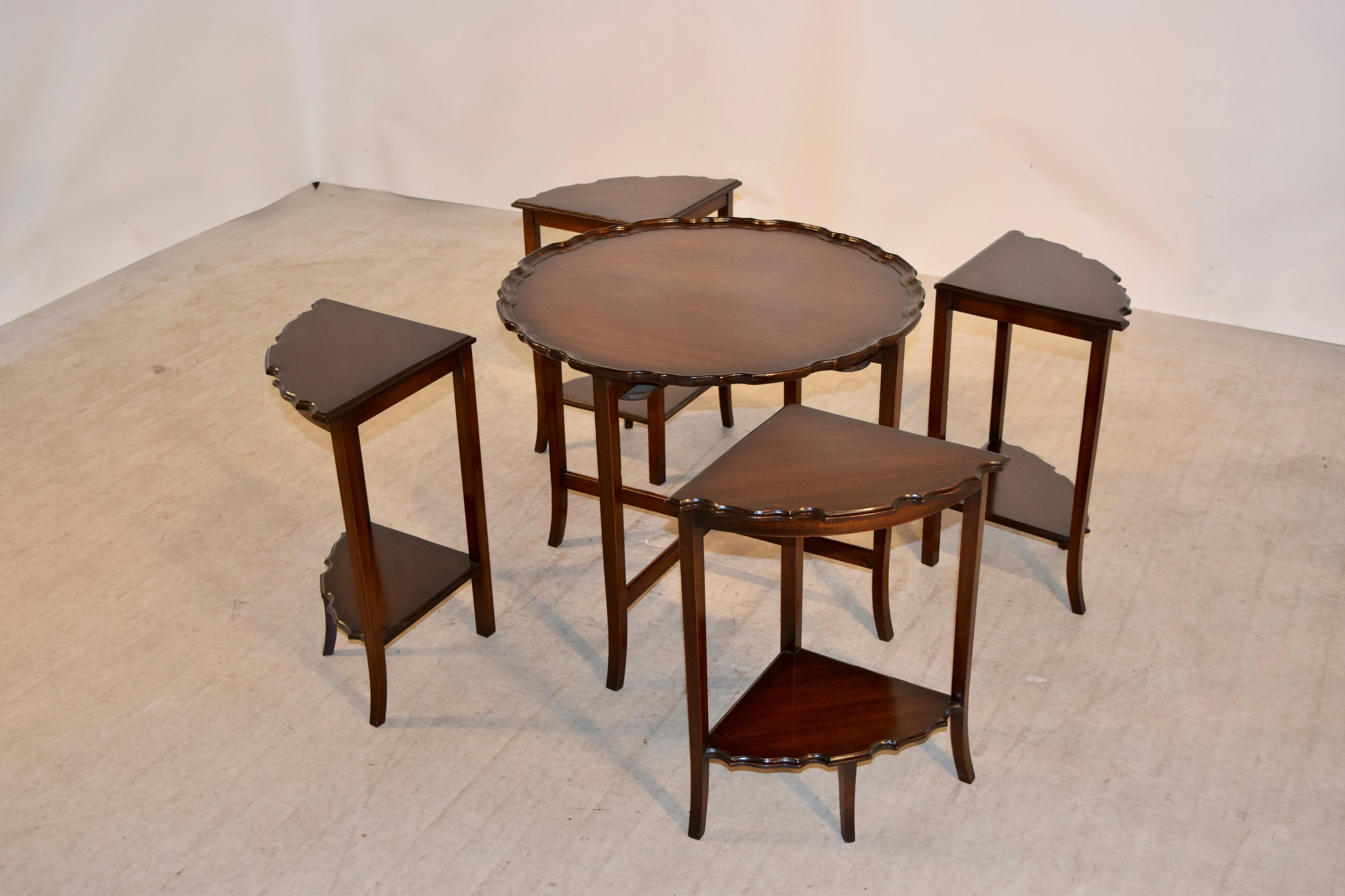 Mahogany Nest of Tables, circa 1940 In Good Condition In High Point, NC