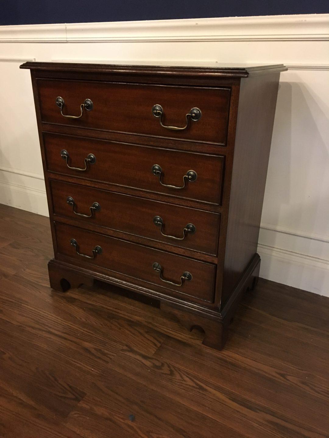 Mahogany Nightstand by Leighton Hall In New Condition For Sale In Suwanee, GA