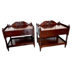 Tables de chevet acajou de taille King Size par RALPH LAUREN