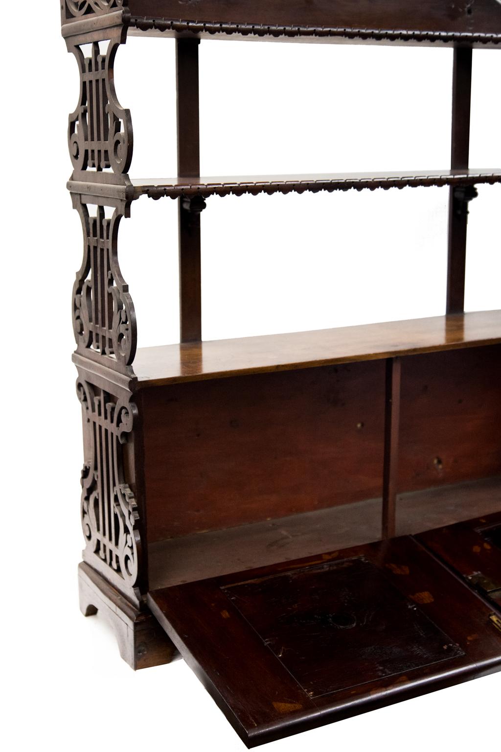 English Mahogany Open Fretwork Three-Tiered Shelf For Sale