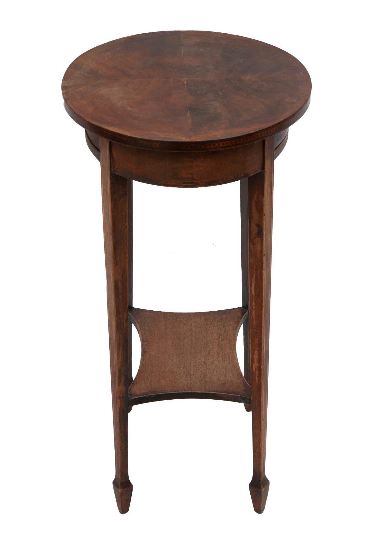 Mahogany Oval Side Tables; a pair For Sale 2