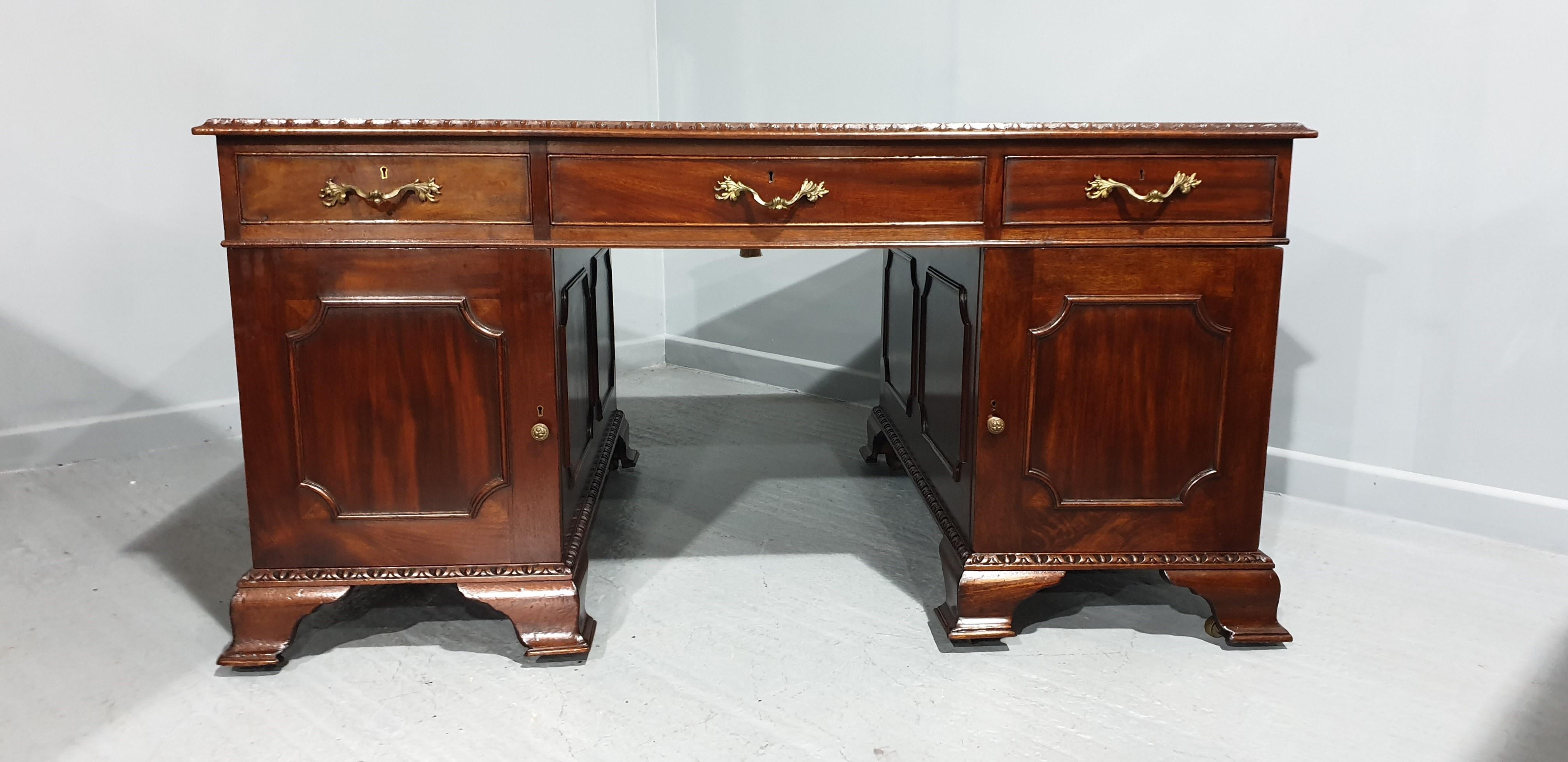 Mahogany Partners Desk 10