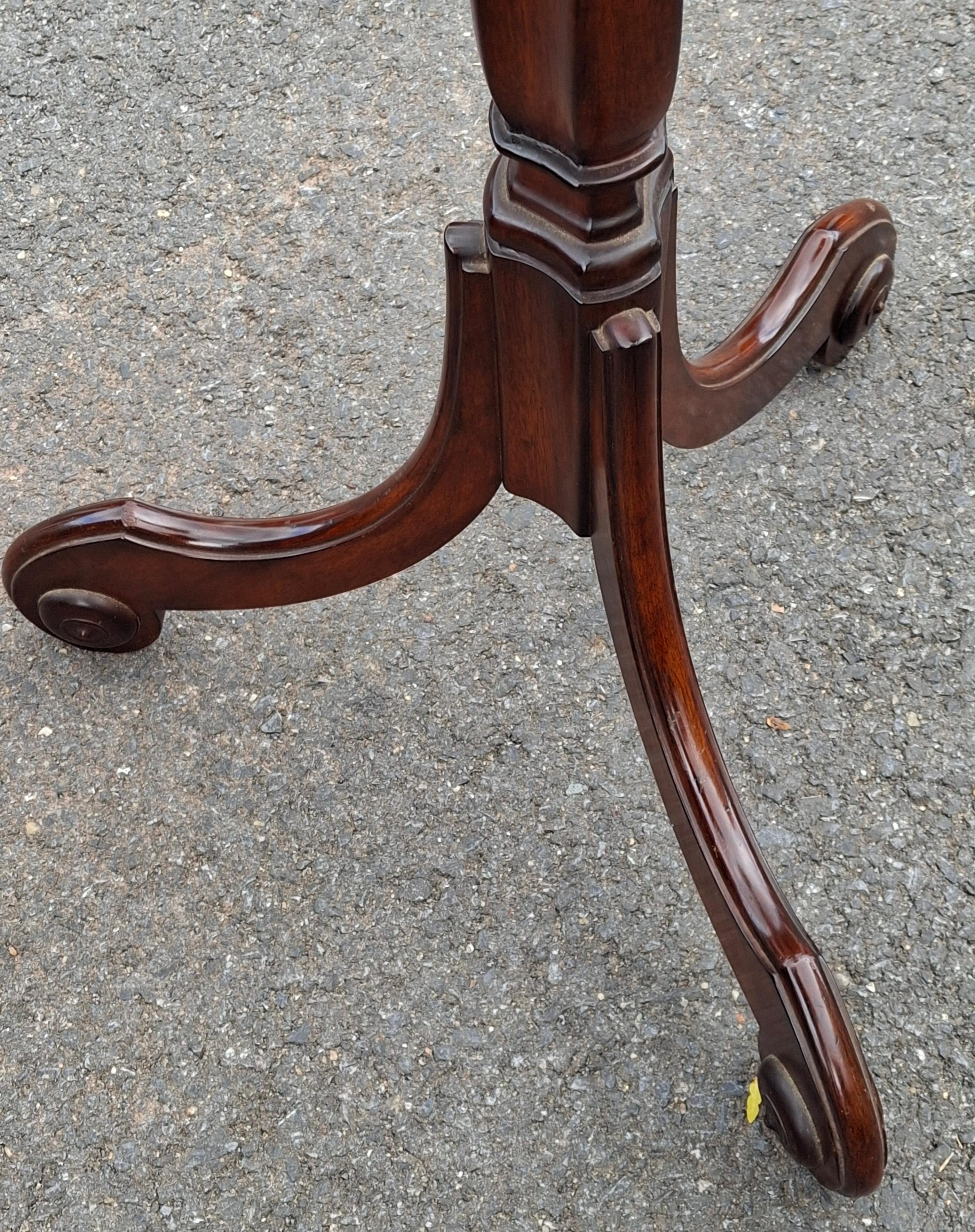 Mahogany Pedestal Scrolled Tripod Floor Candle Stand Pedestal In Good Condition For Sale In Germantown, MD