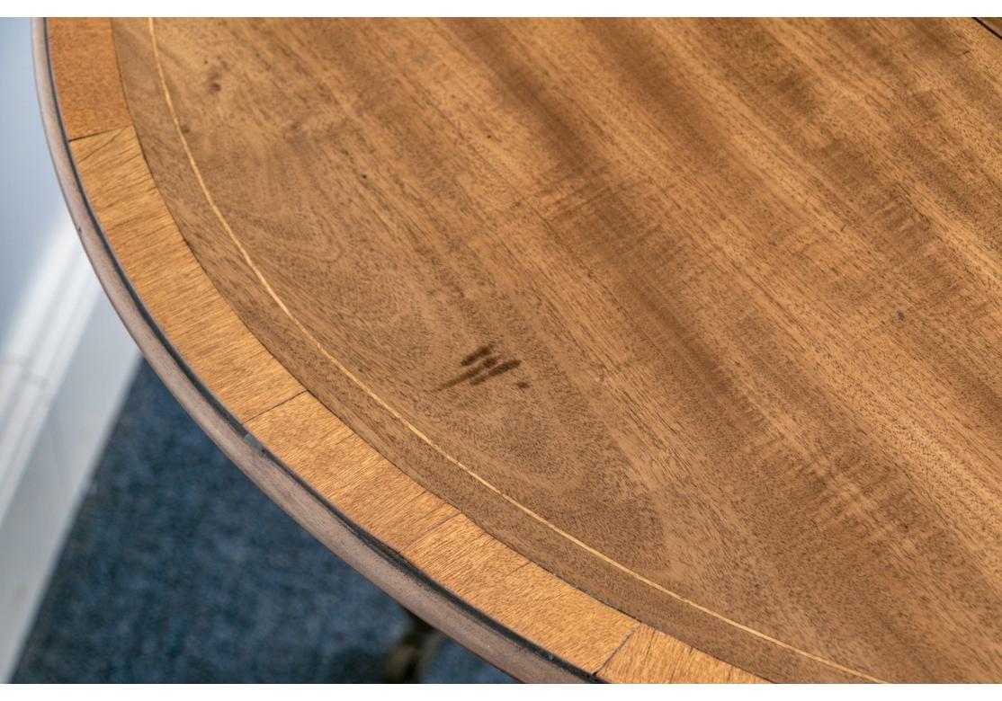 Mesa Pembroke de caoba con medallón de concha incrustado - Proyecto de restauración en venta 4