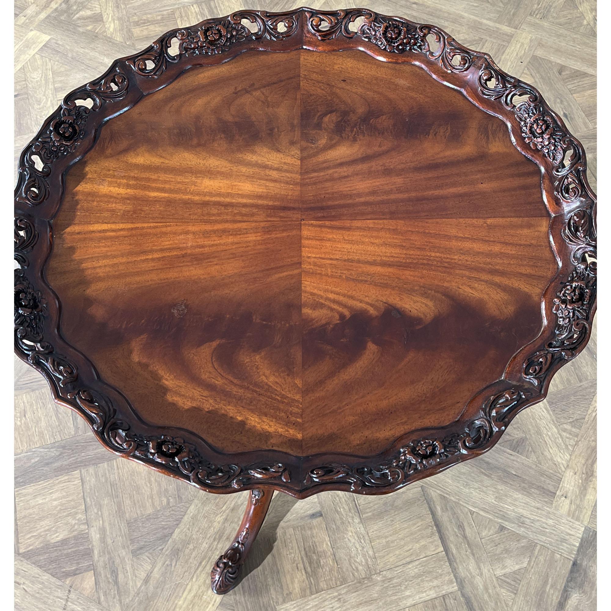 Hand-Carved Mahogany Pierced Edge Table For Sale