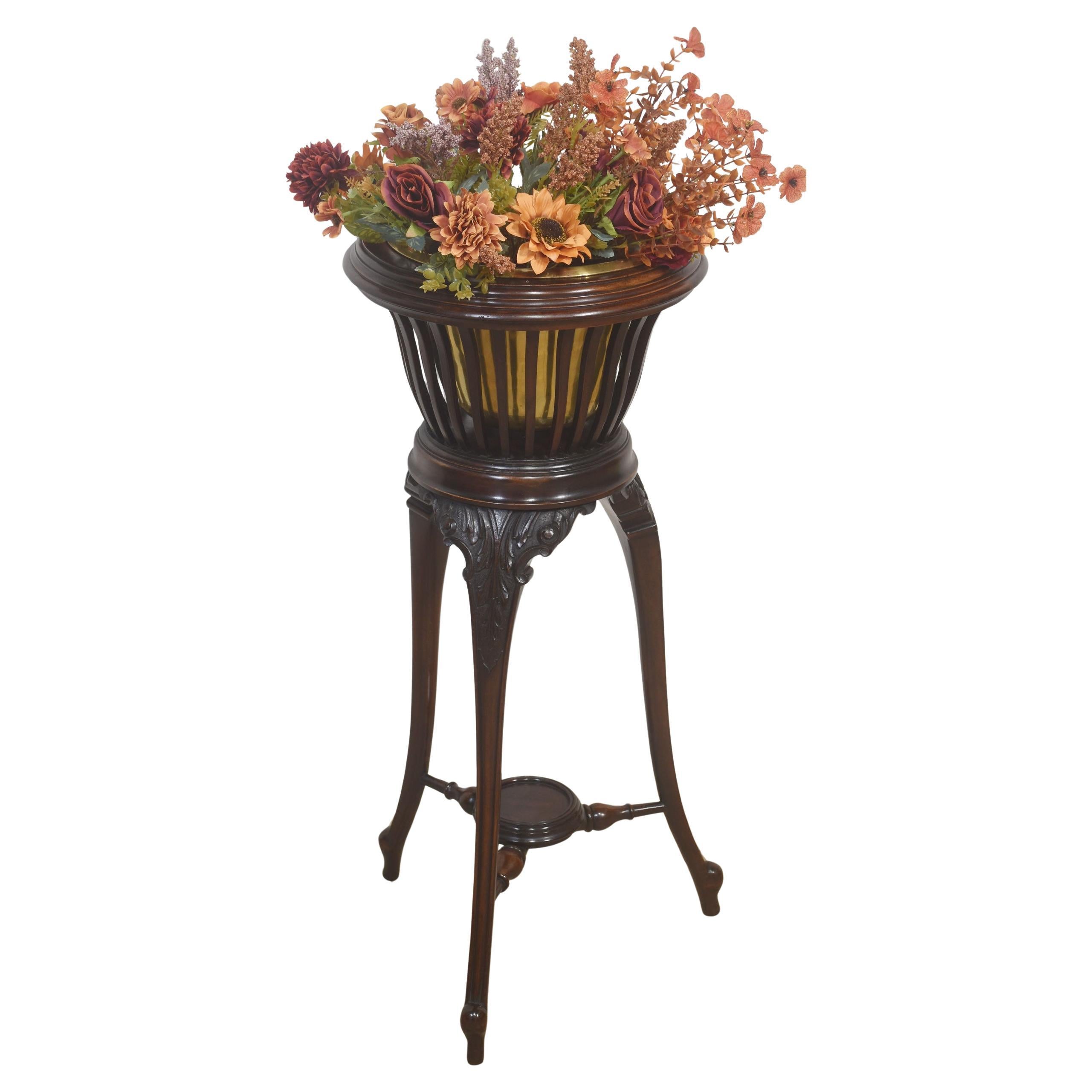 Fioriera o contenitore per vino in mogano in vendita