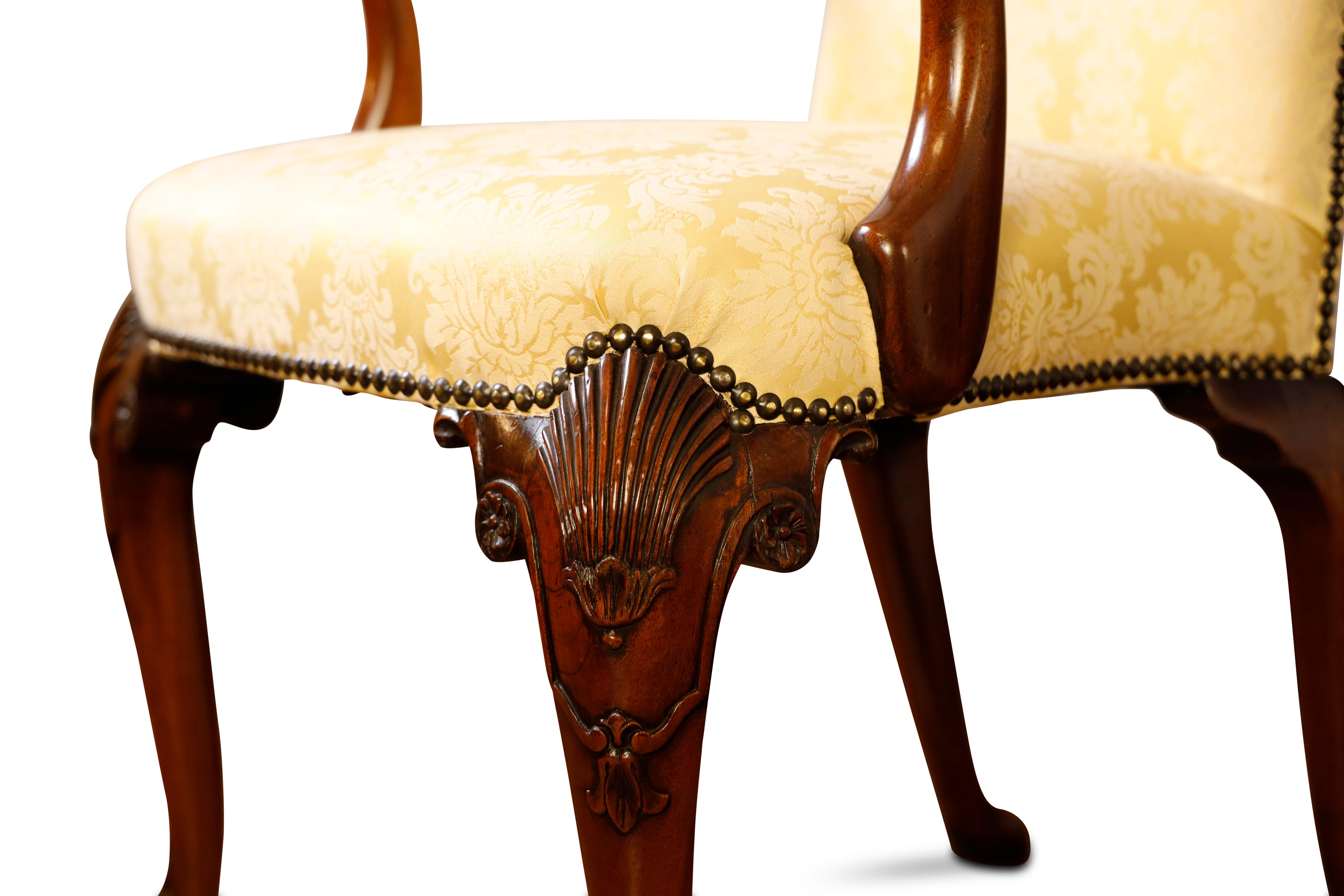 Mahogany Queen Anne Style Dining Chairs For Sale 2