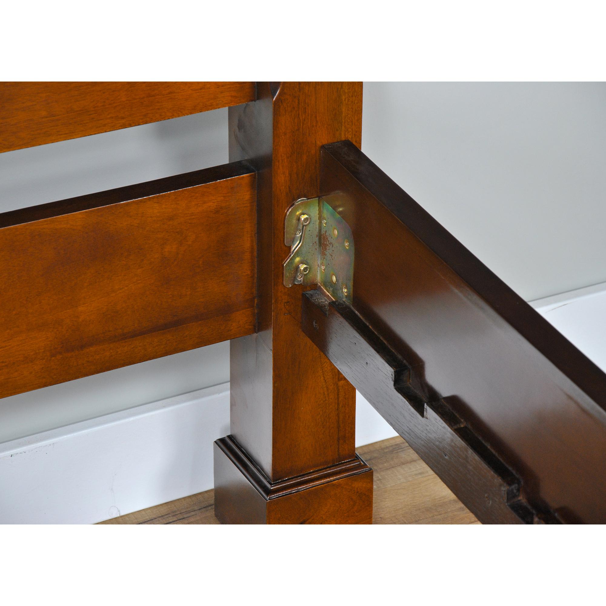 Mahogany Queen Size Four Poster Bed For Sale 6