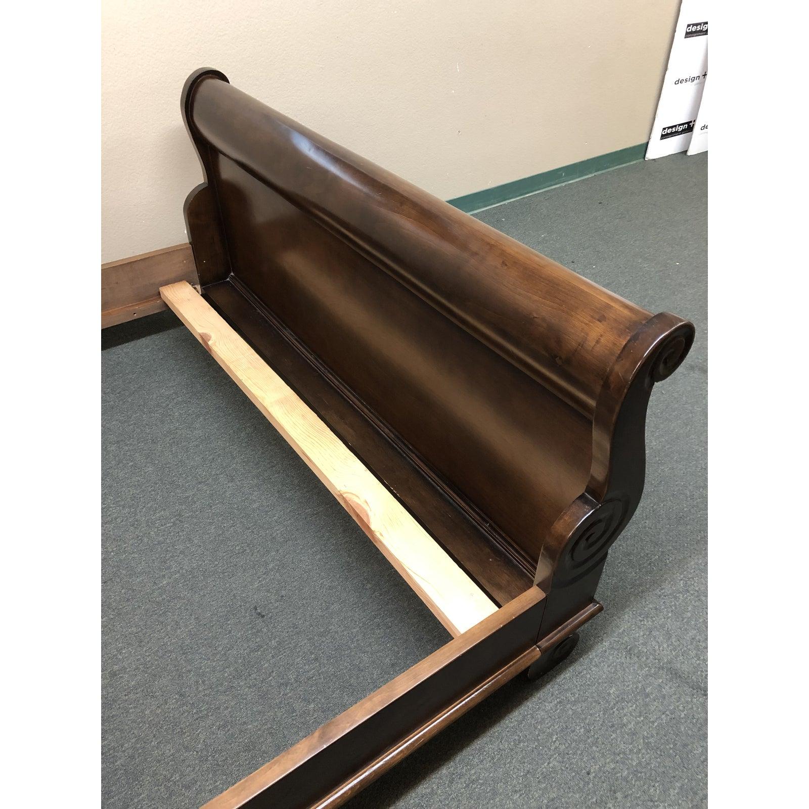 Mahogany Queen Sleigh Bed For Sale at 1stDibs | mahogany sleigh bed queen