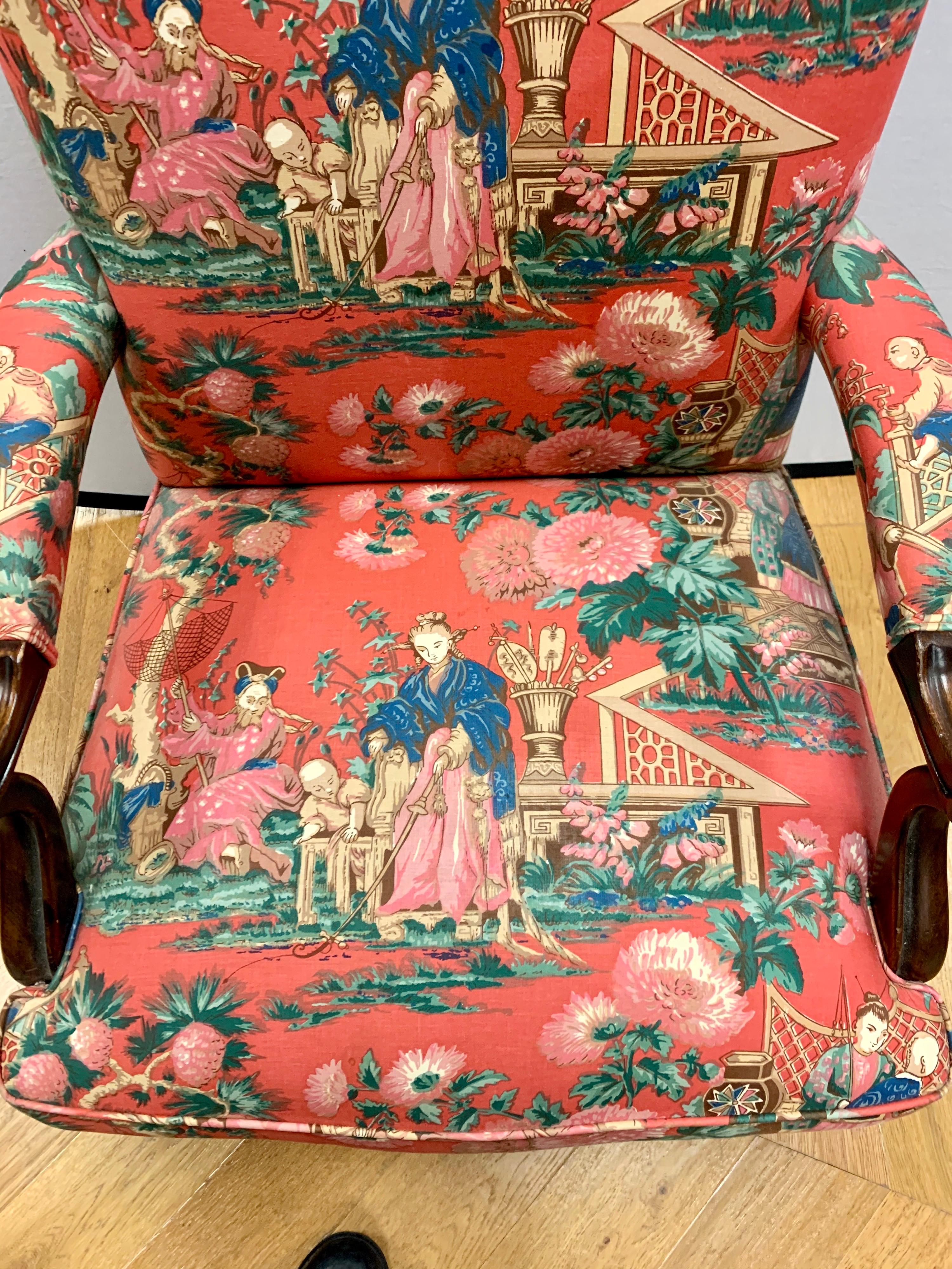 French Bergere Louis XV Chair With Red Chinoiserie Fabric In Good Condition In West Hartford, CT
