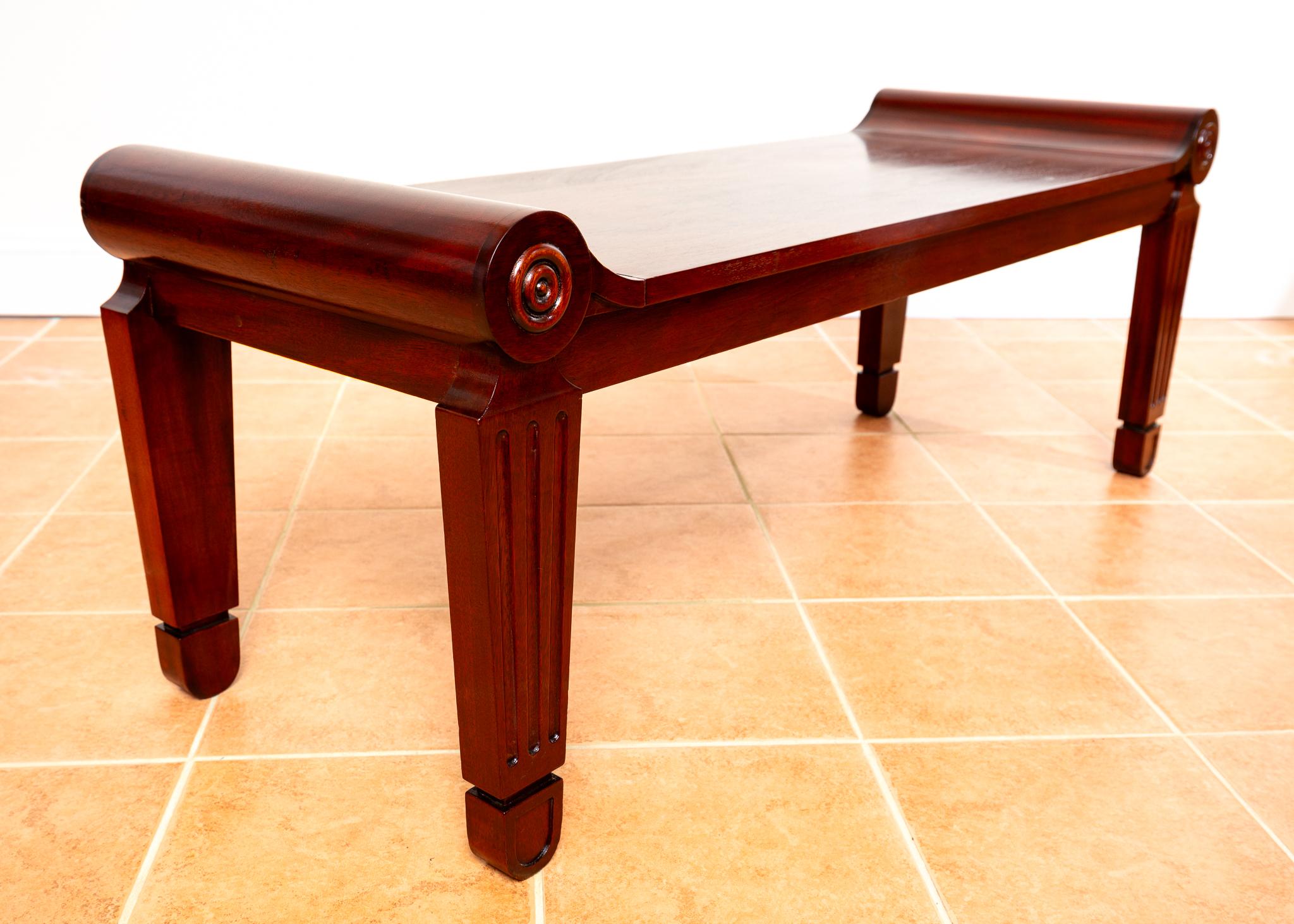 A fabulous, fine and rare mahogany hallway bench or window seat in wonderful antique condition. This stunning and versatile piece will add gorgeous colouring, refined Regency styling and distinguished Country house splendour to any interior.
