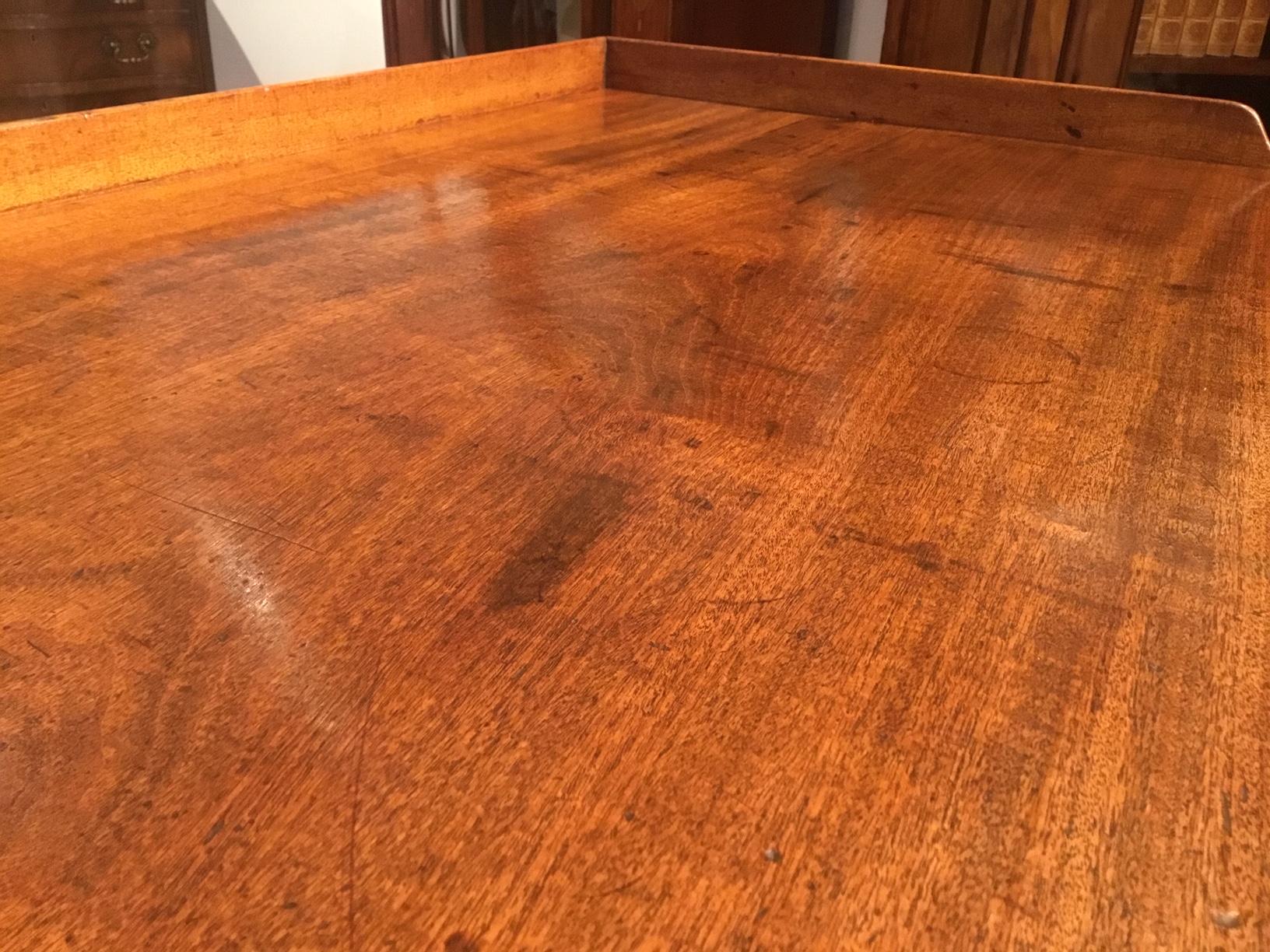 regency dressing table
