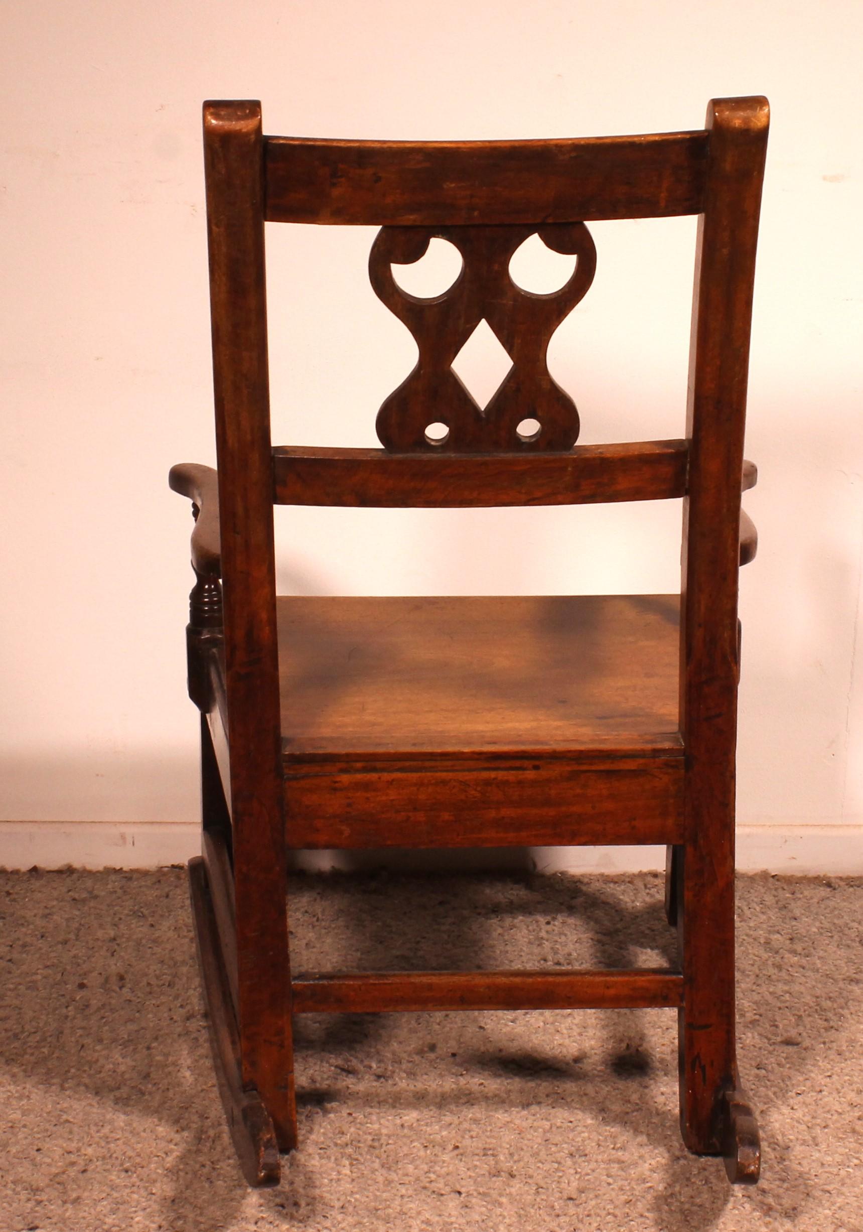 XVIIIe siècle et antérieur Chaise à bascule en acajou - 18ème siècle - Pays de Galles en vente