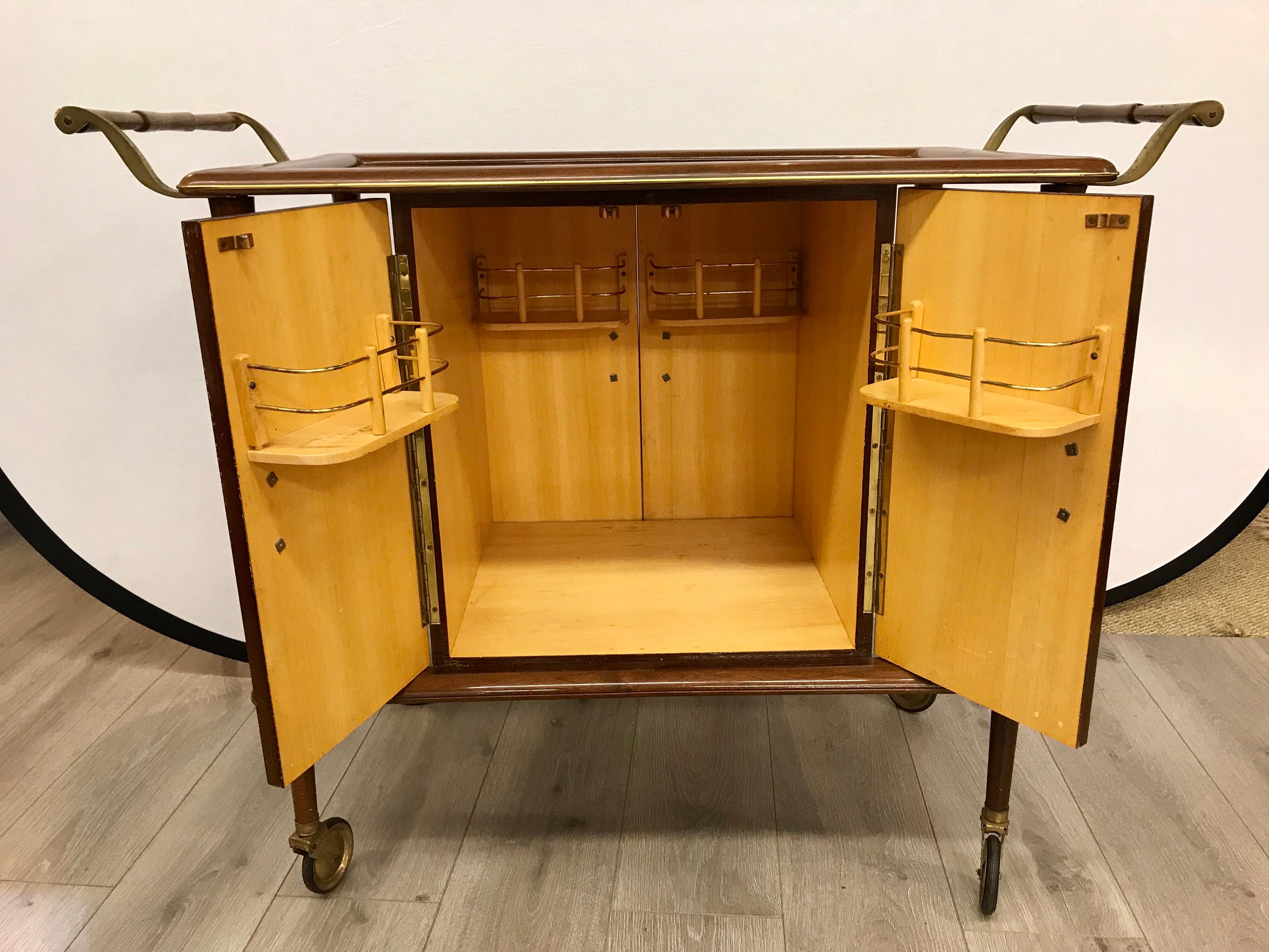 Mahagoni Rolling Bar Cart Made in Italy Mid-Century Modern Bar Cart oder Tea Cart (Moderne der Mitte des Jahrhunderts)