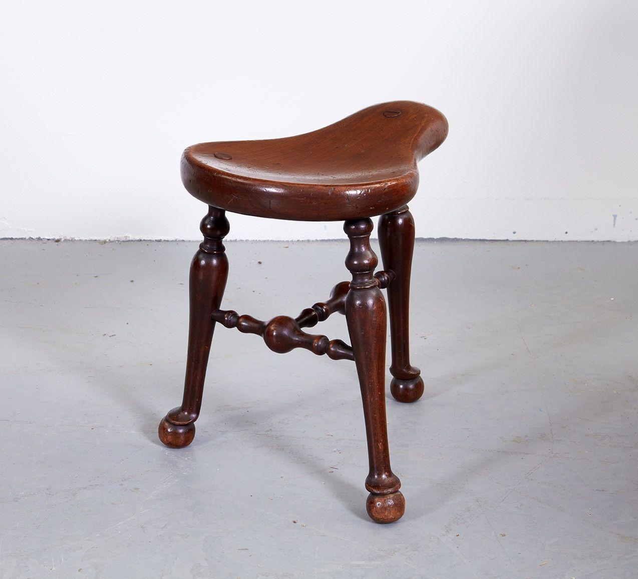 Mahogany Saddle Stool In Good Condition For Sale In Greenwich, CT