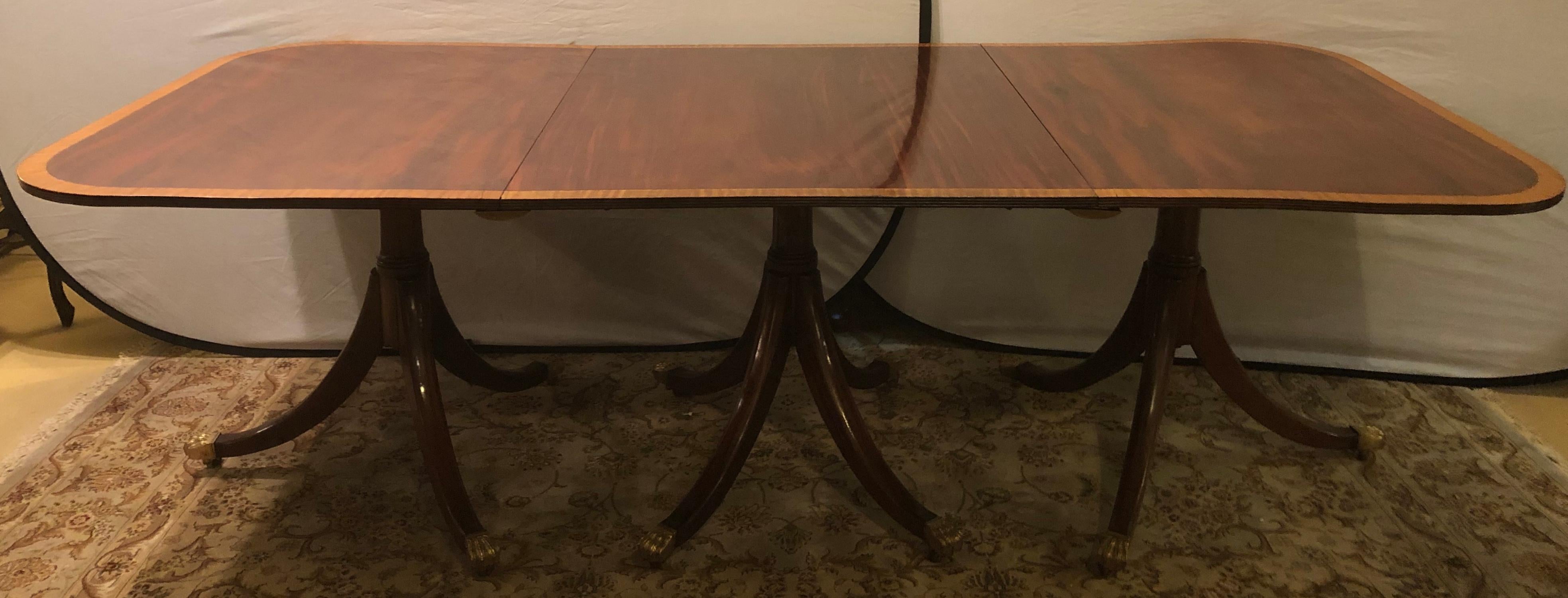 20th Century Mahogany Satinwood Banded Georgian Style Triple Pedestal Dining Table