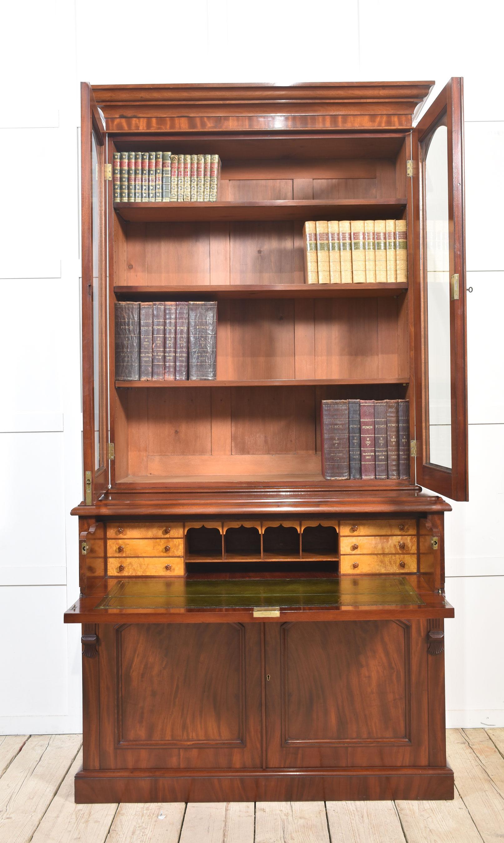 Mahagoni Sekretär Bücherregal (19. Jahrhundert) im Angebot