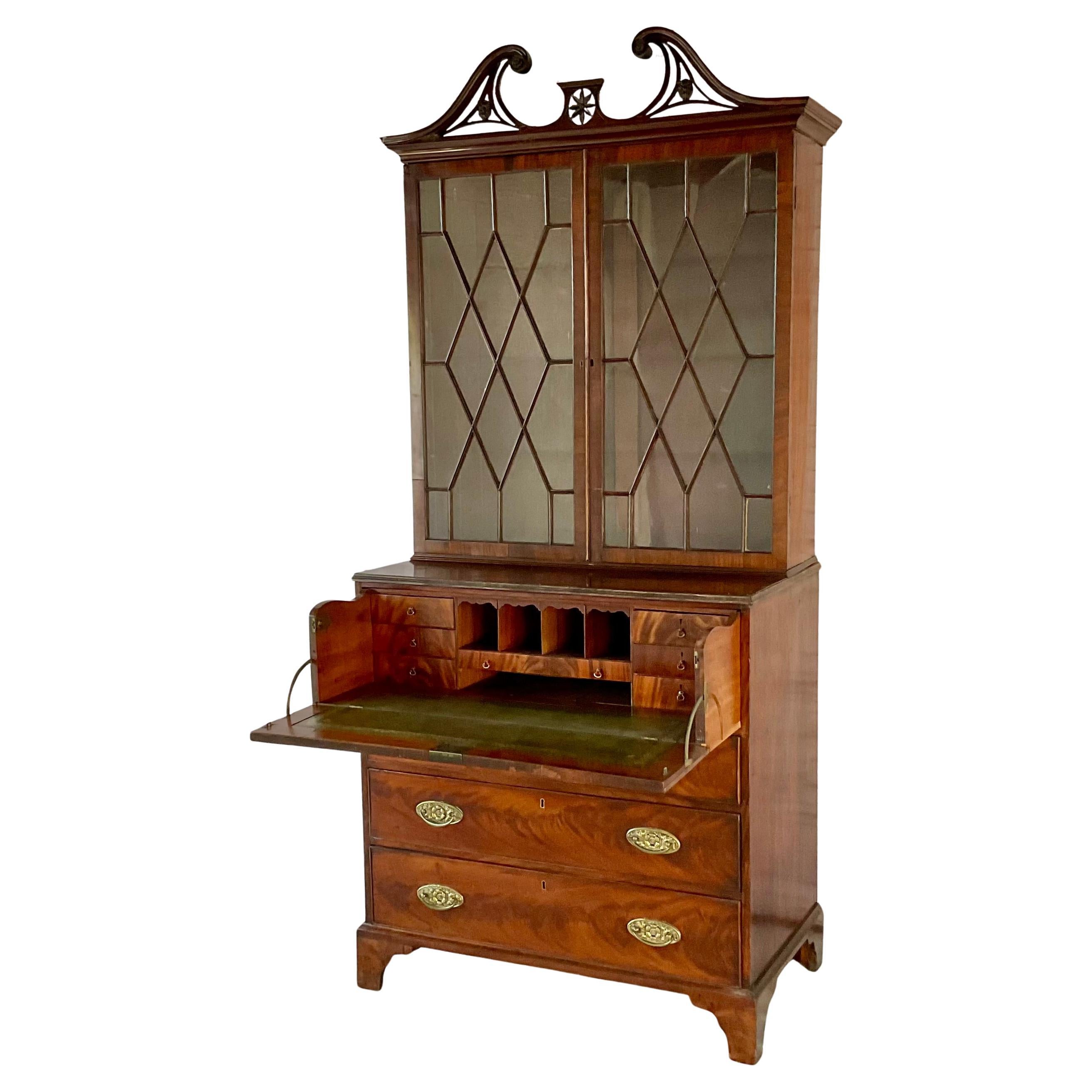 Mahogany Secretaire Bookcase, George III Style For Sale 1