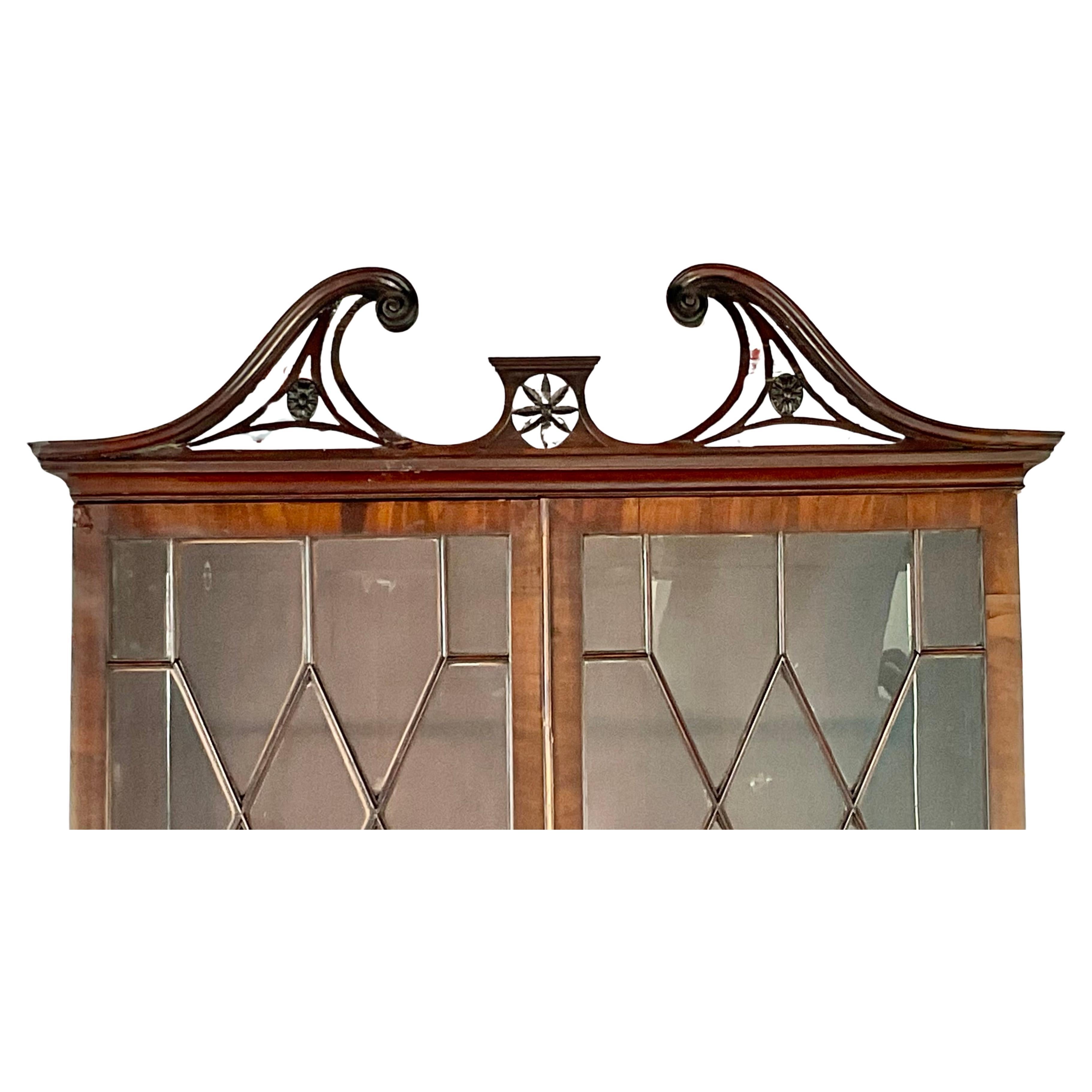 Mahogany Secretaire Bookcase, George III Style For Sale 3
