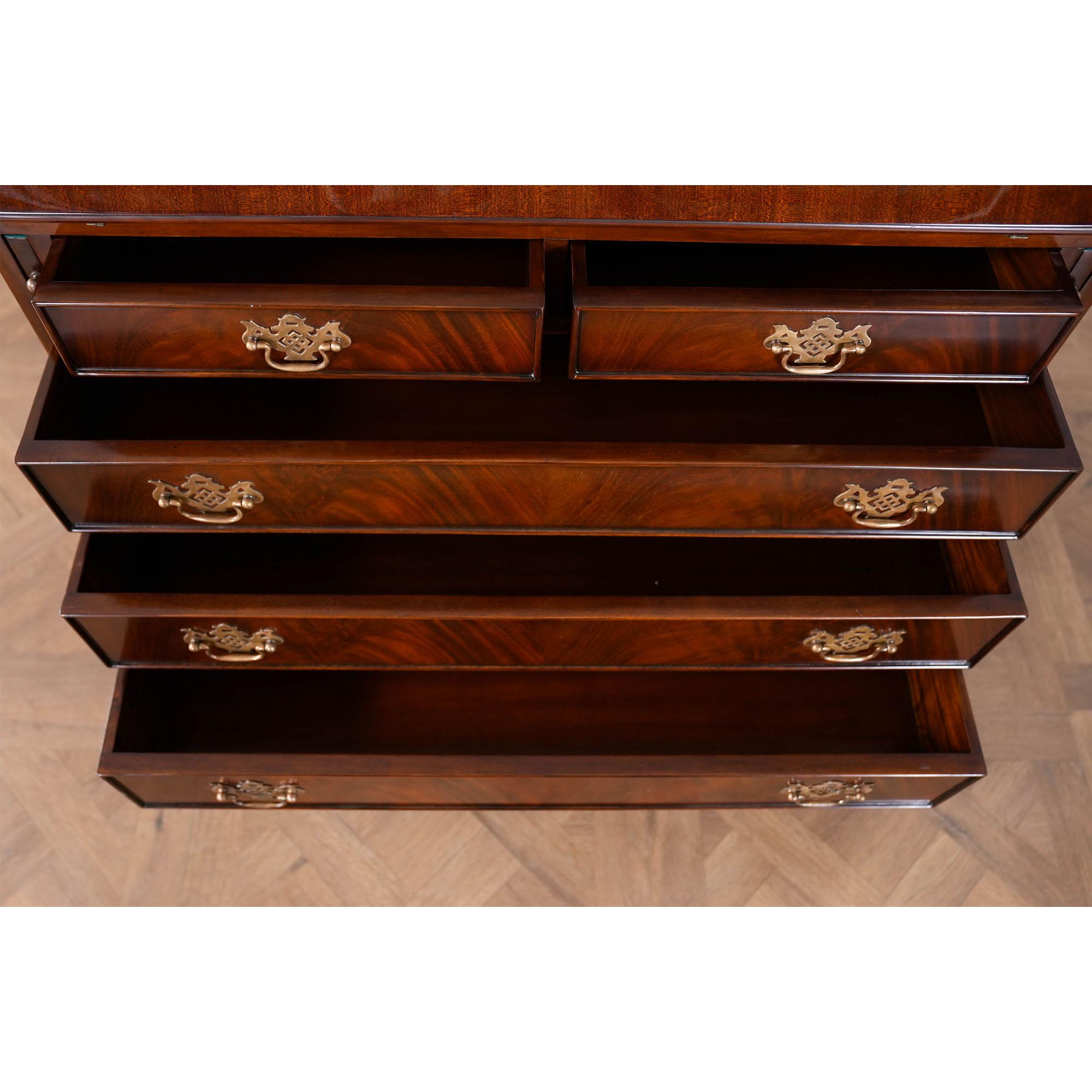 Bureau secrétaire en acajou en vente 4