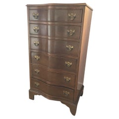 Antique Mahogany Serpentine bow fronted 6 Drawer tallboy chest of Drawers