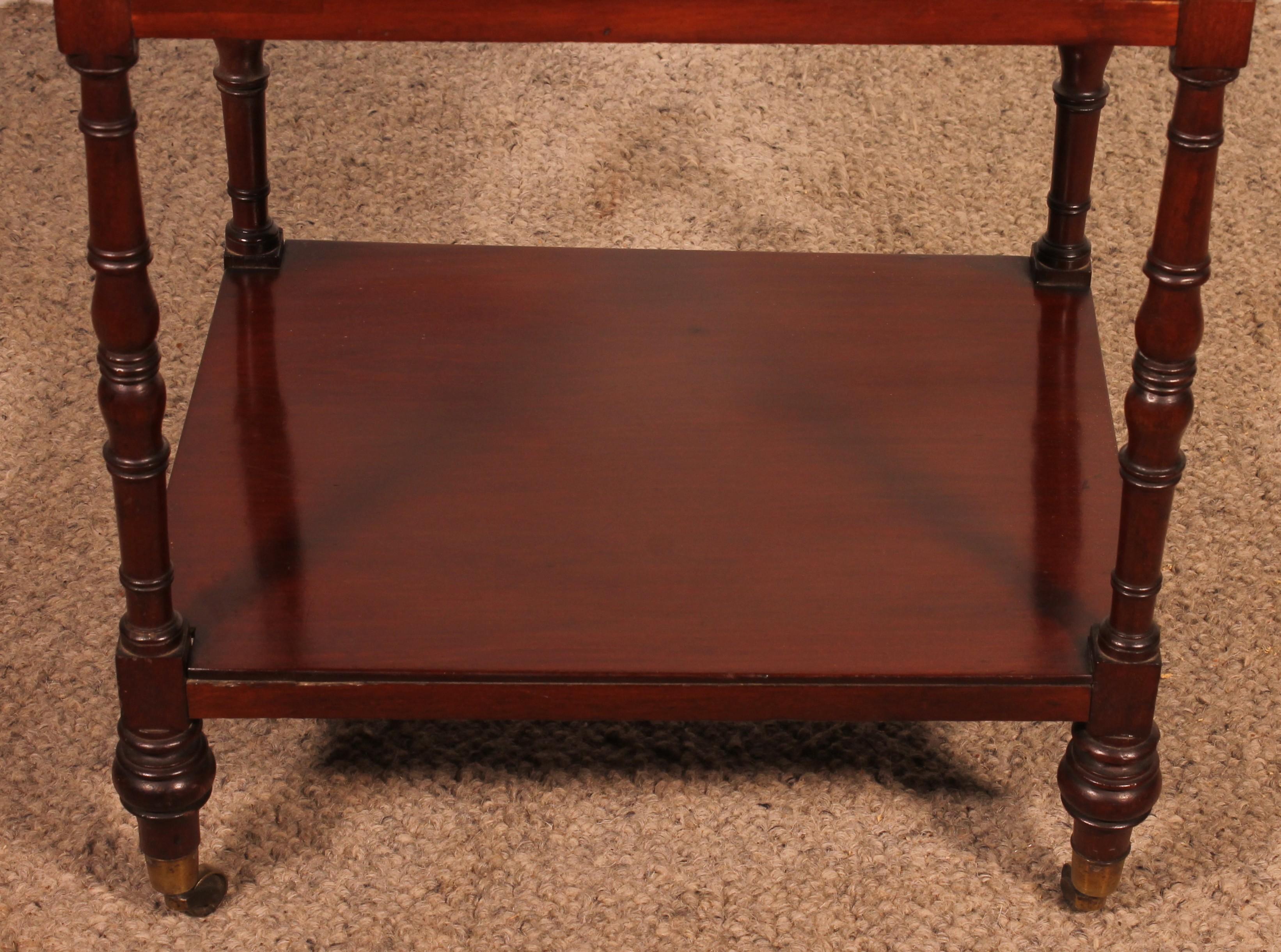 Mahogany Shelf Called Whatnot, From The First Part Of The 19th Century In Good Condition For Sale In Brussels, Brussels