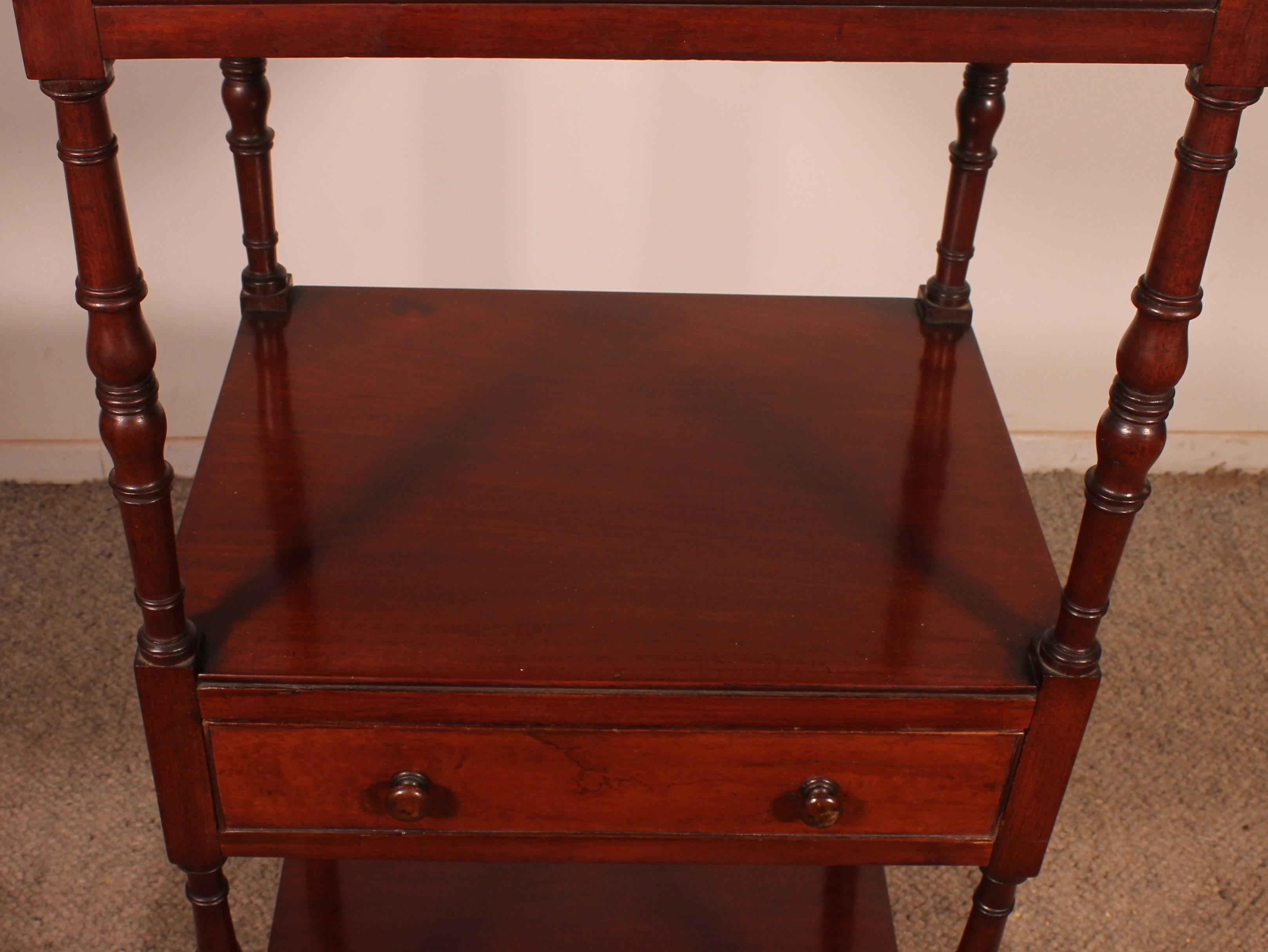 Mahogany Shelf Called Whatnot, From The First Part Of The 19th Century For Sale 1