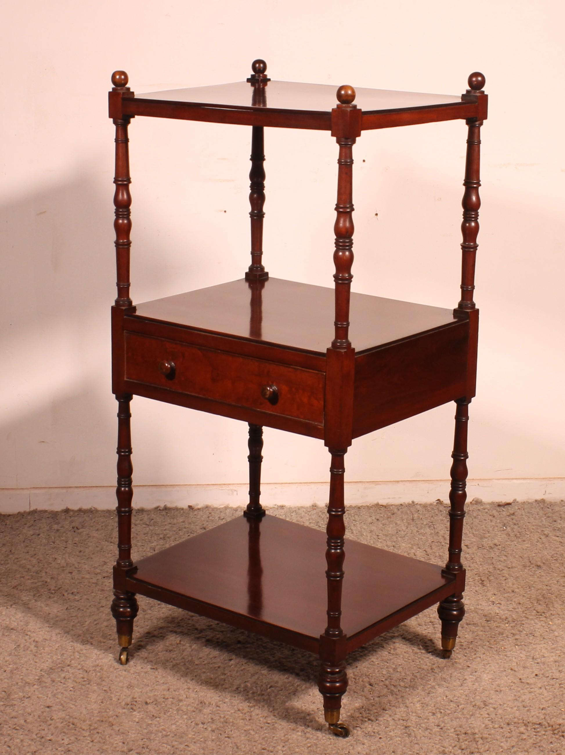 Mahogany Shelf Called Whatnot, From The First Part Of The 19th Century For Sale 2