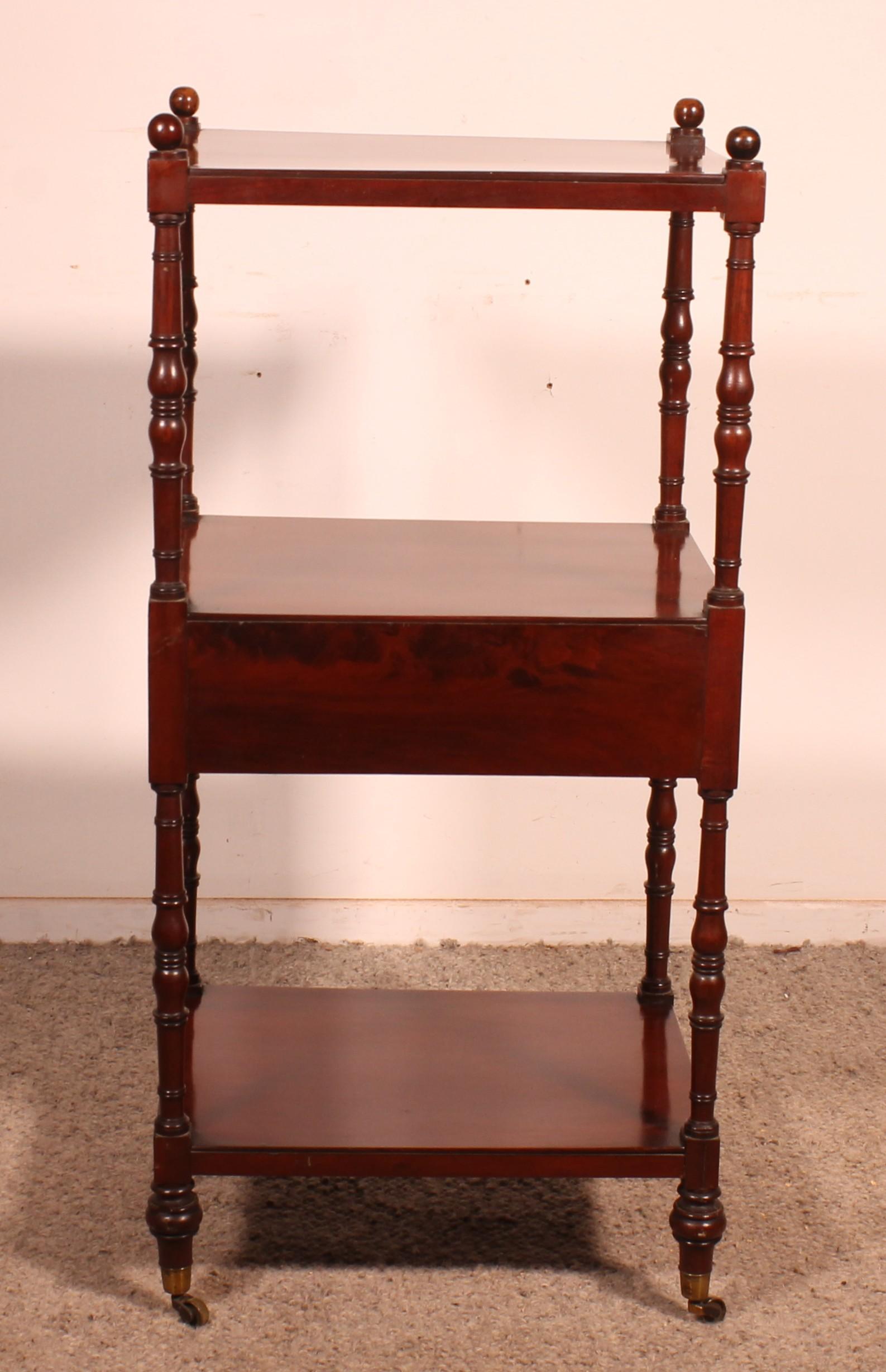 Mahogany Shelf Called Whatnot, From The First Part Of The 19th Century For Sale 4