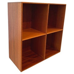 Bookcase in mahogany by Jens Hansen for Jens Hansen Møbelsnedkeri