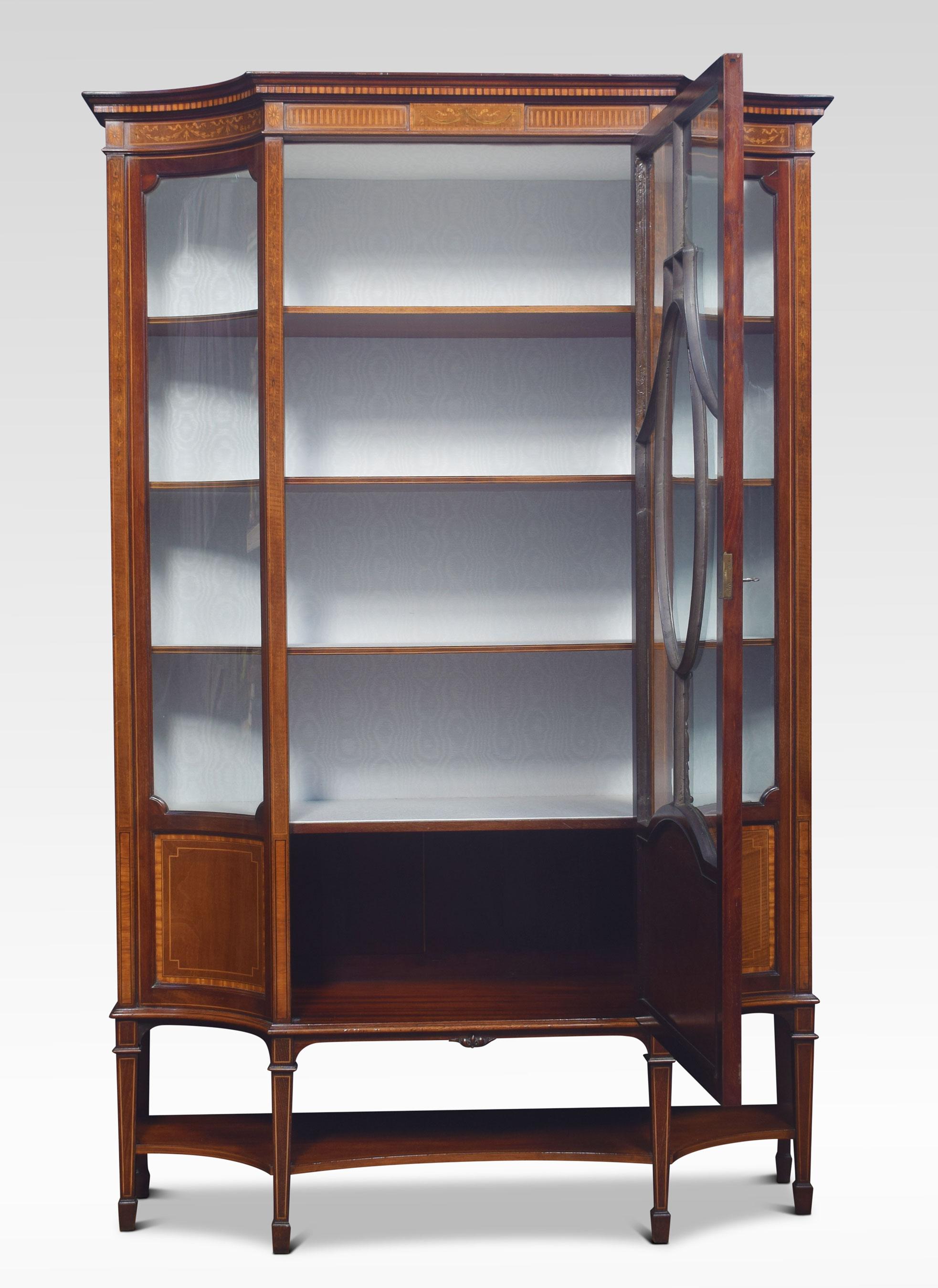 Mahogany Sheraton Revival Inlaid Display Cabinet In Good Condition In Cheshire, GB