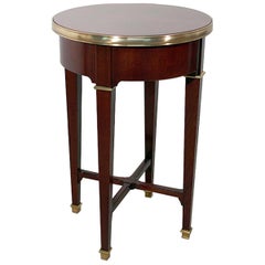 Mesa auxiliar de caoba