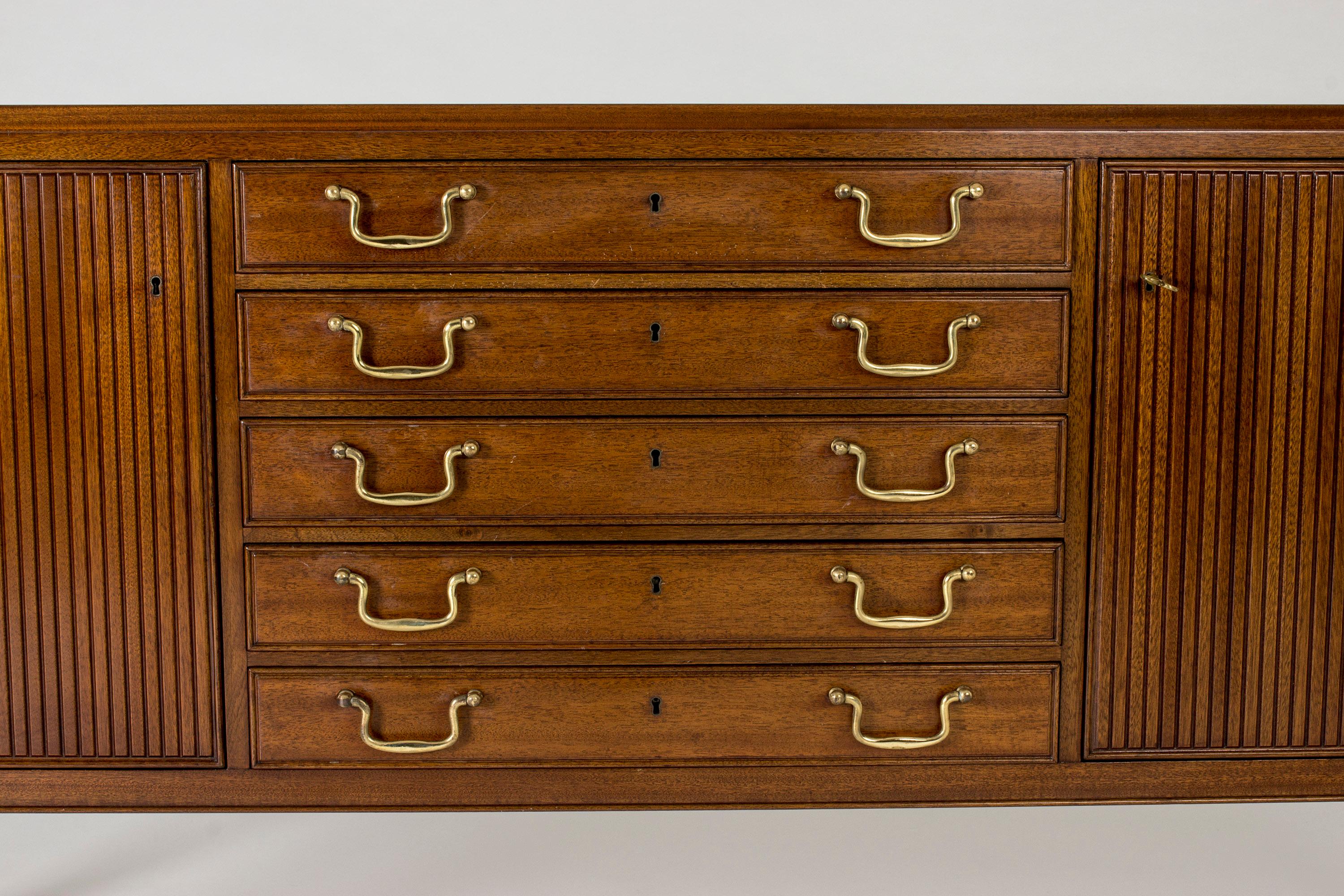 Mahogany Sideboard by David Rosén 2
