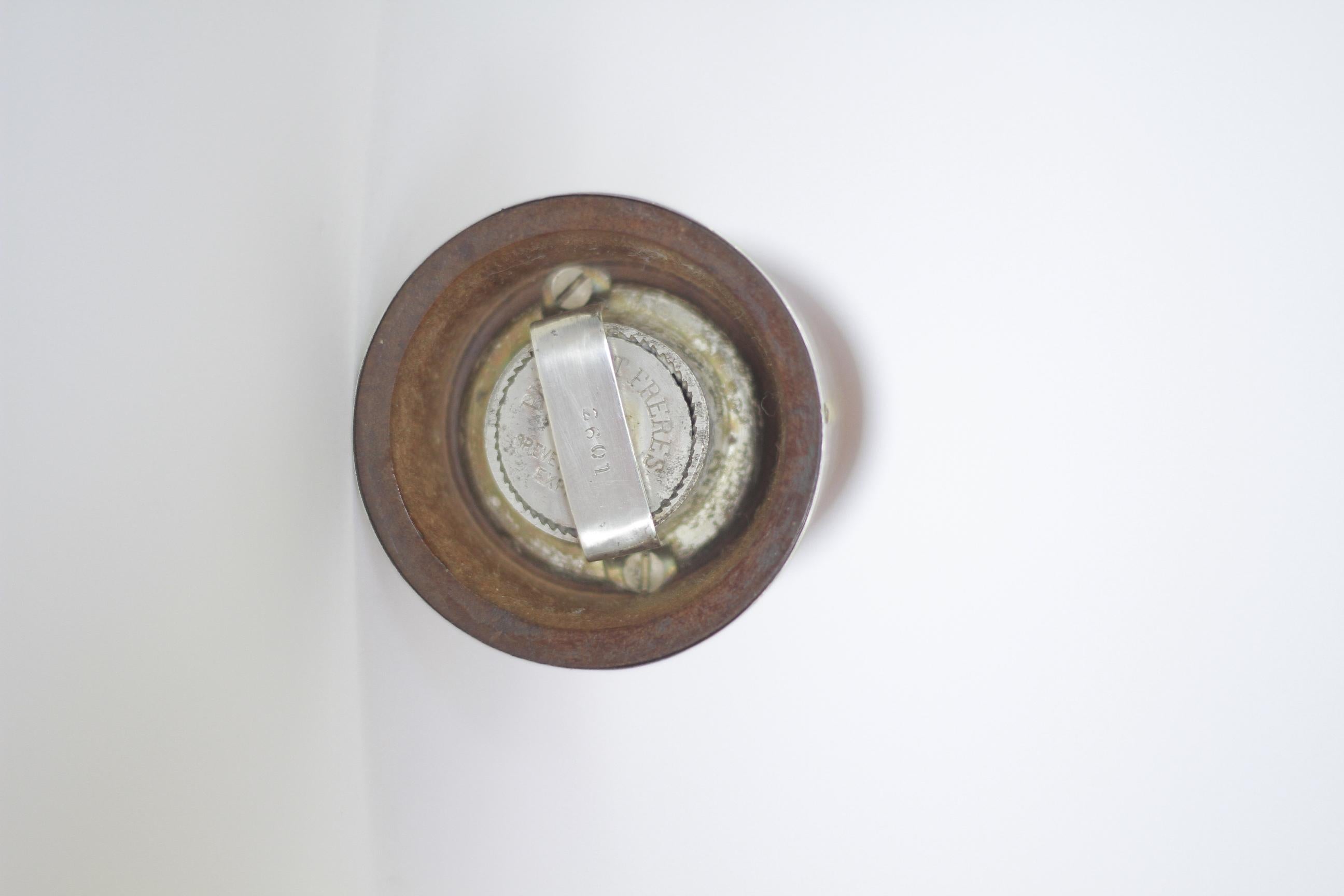 Pfefferstreuer aus Mahagoni und Silber mit Bändern 1914 im Zustand „Gut“ im Angebot in Dereham, GB