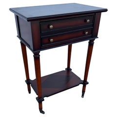 Mahagoni Beistelltisch mit einer Schublade von Bombay Furniture