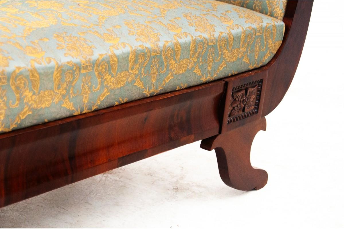 Mahogany sofa in the Biedermeier style, 19th century. 5