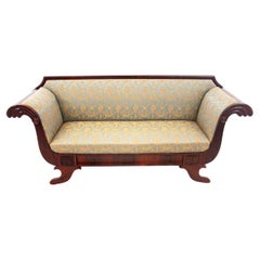 Mahagoni-Sofa im Biedermeier-Stil, 19. Jahrhundert.