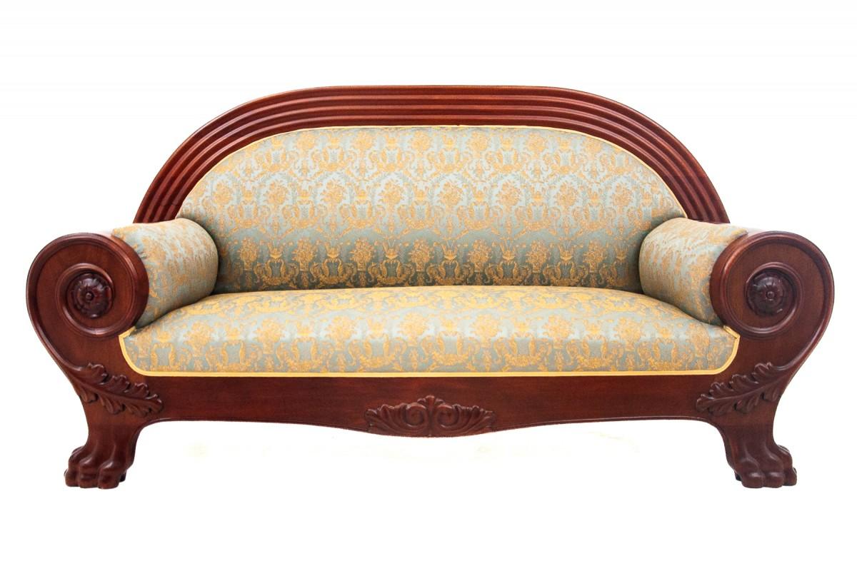 19th Century Mahogany sofa in the Biedermeier style, after renovation.