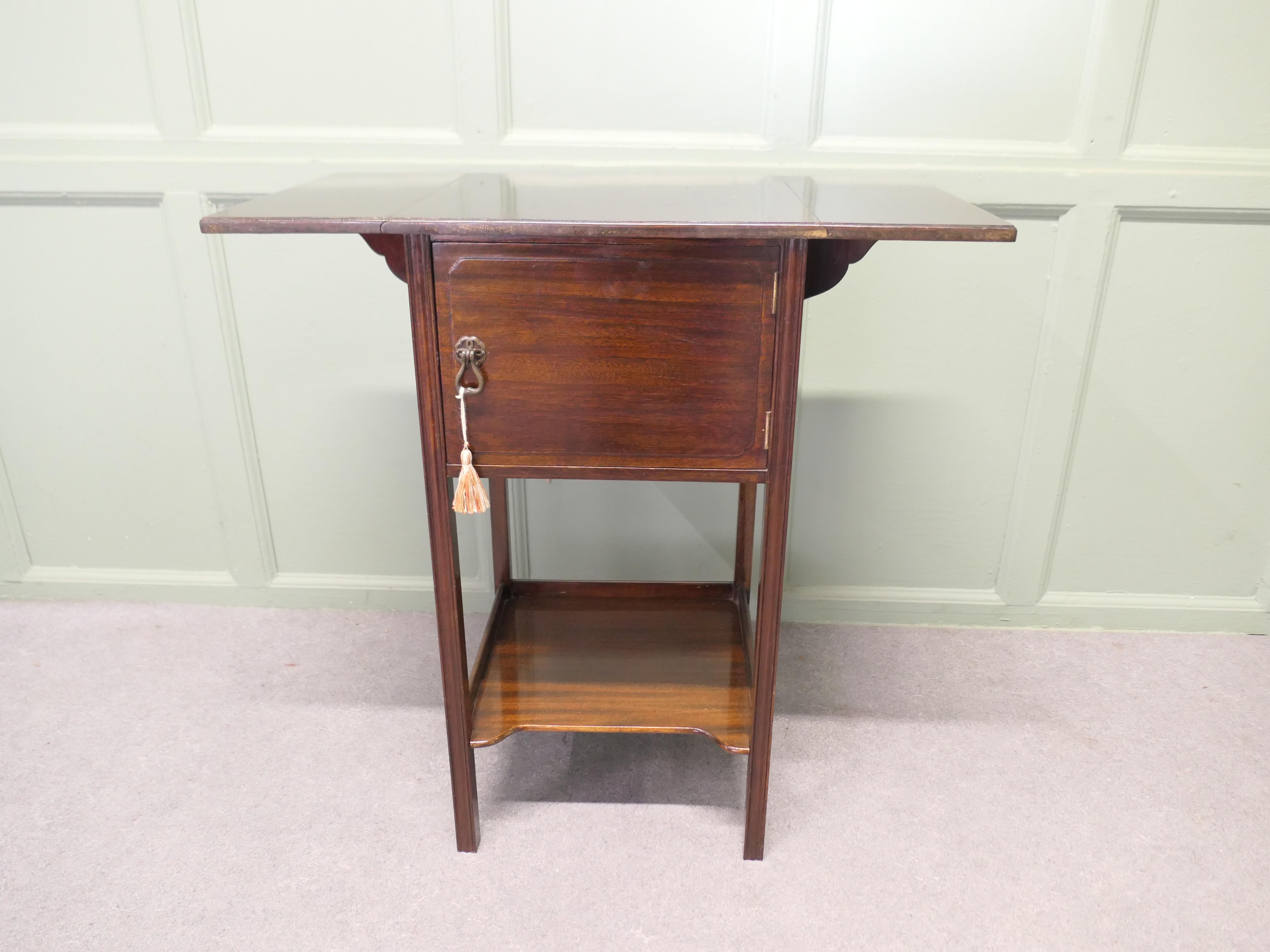 Art Deco Mahogany Sofa Table by Heal & Son Ltd A fine piece For Sale